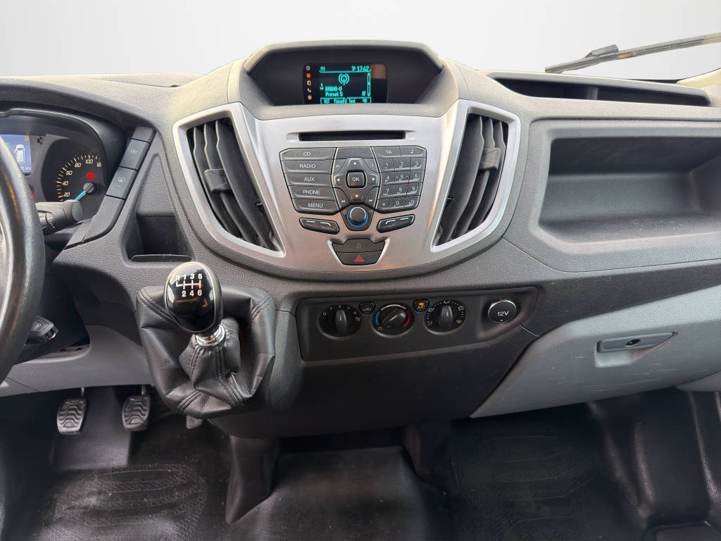 FORD Transit Van 350 L2H2 2.2 TDCi 155 Trend 4x4-image-11