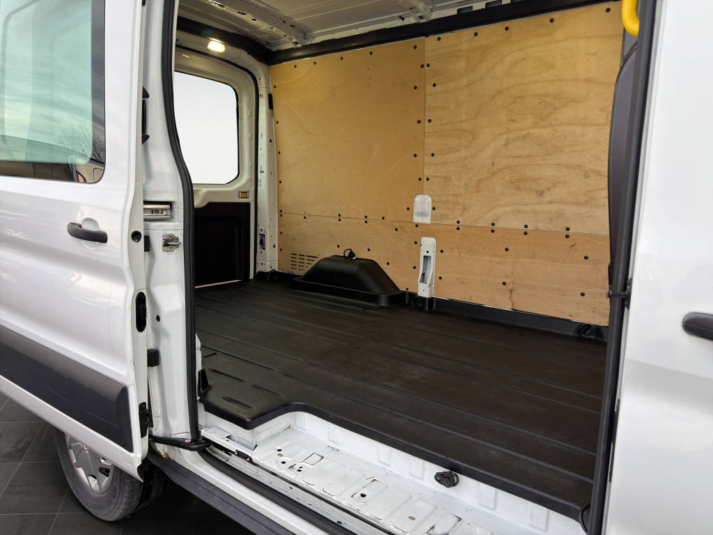 FORD Transit Van 350 L2H2 2.2 TDCi 155 Trend 4x4-image-14
