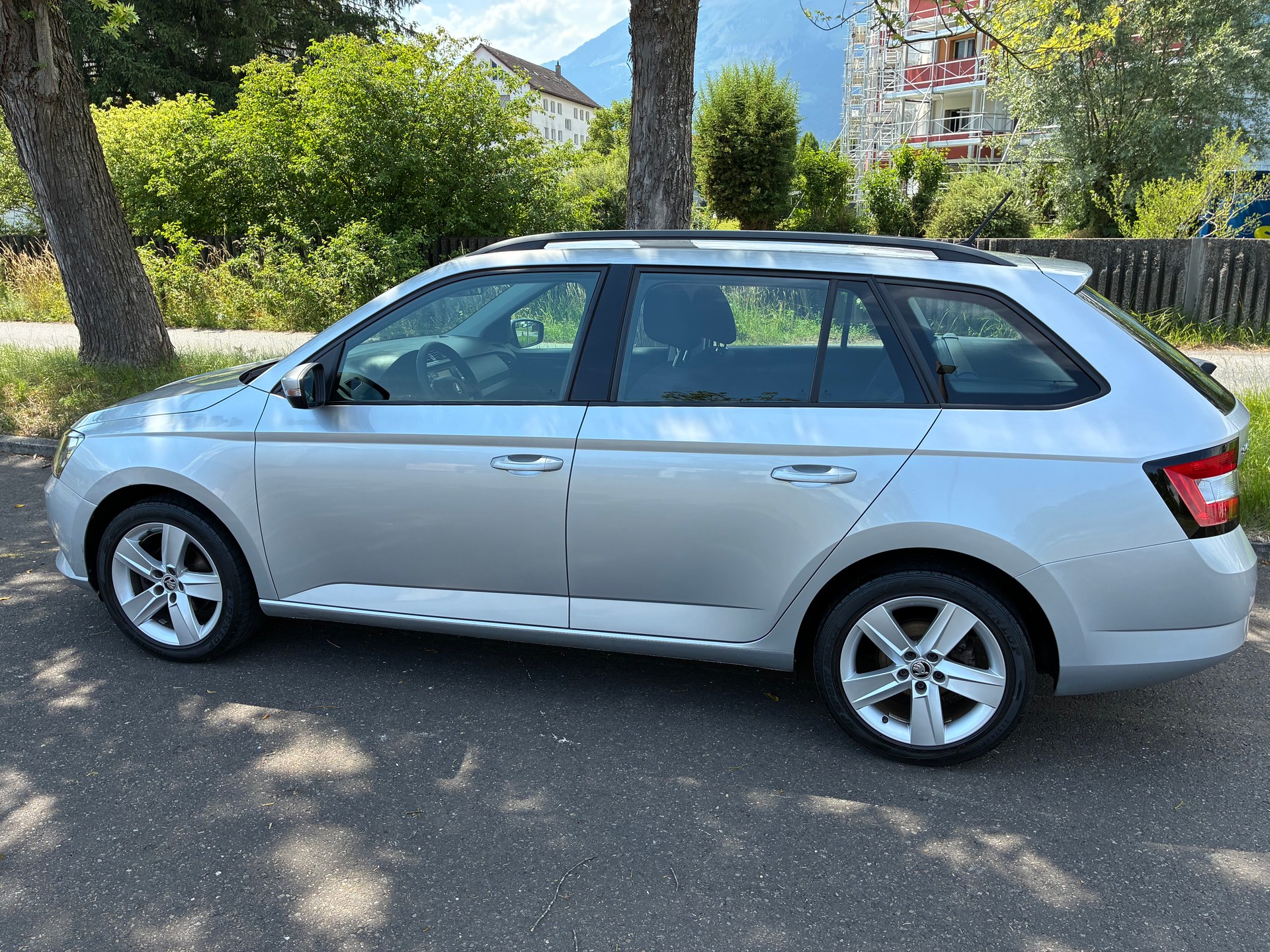 SKODA Fabia 1.2 TSI Ambition-image-2