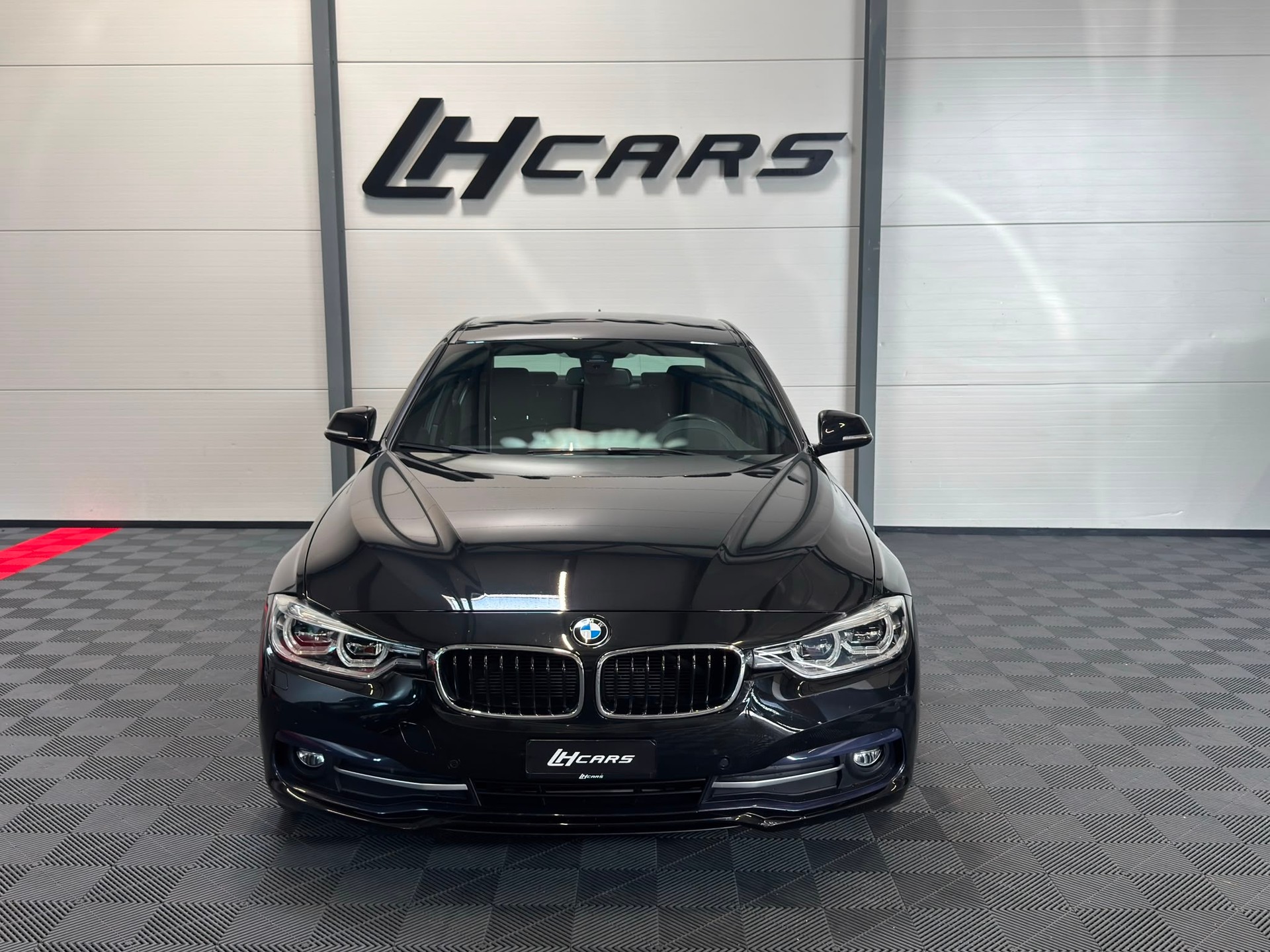 BMW 320d xDrive SAG Sportline-image-6