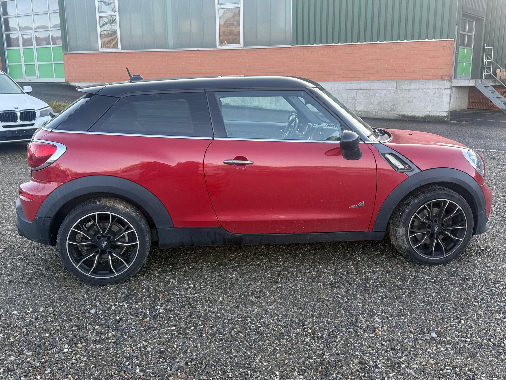 MINI Paceman Cooper S ALL4-image-10