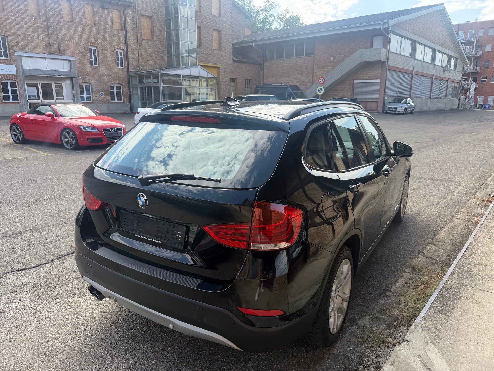 BMW X1 xDrive 20i Sport Line Steptronic-image-5