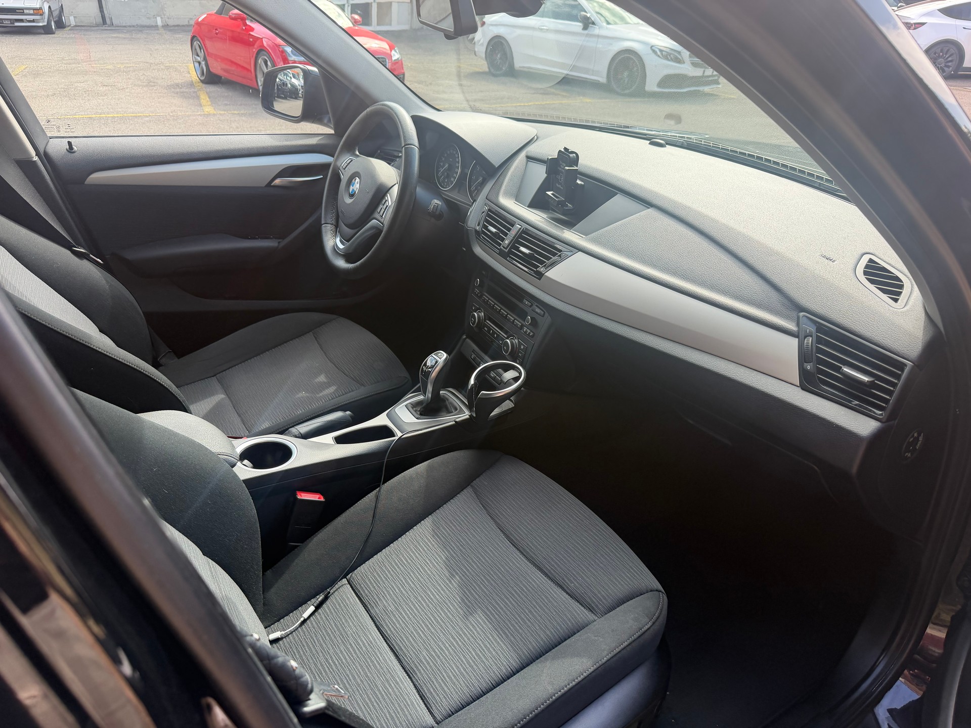 BMW X1 xDrive 20i Sport Line Steptronic-image-8