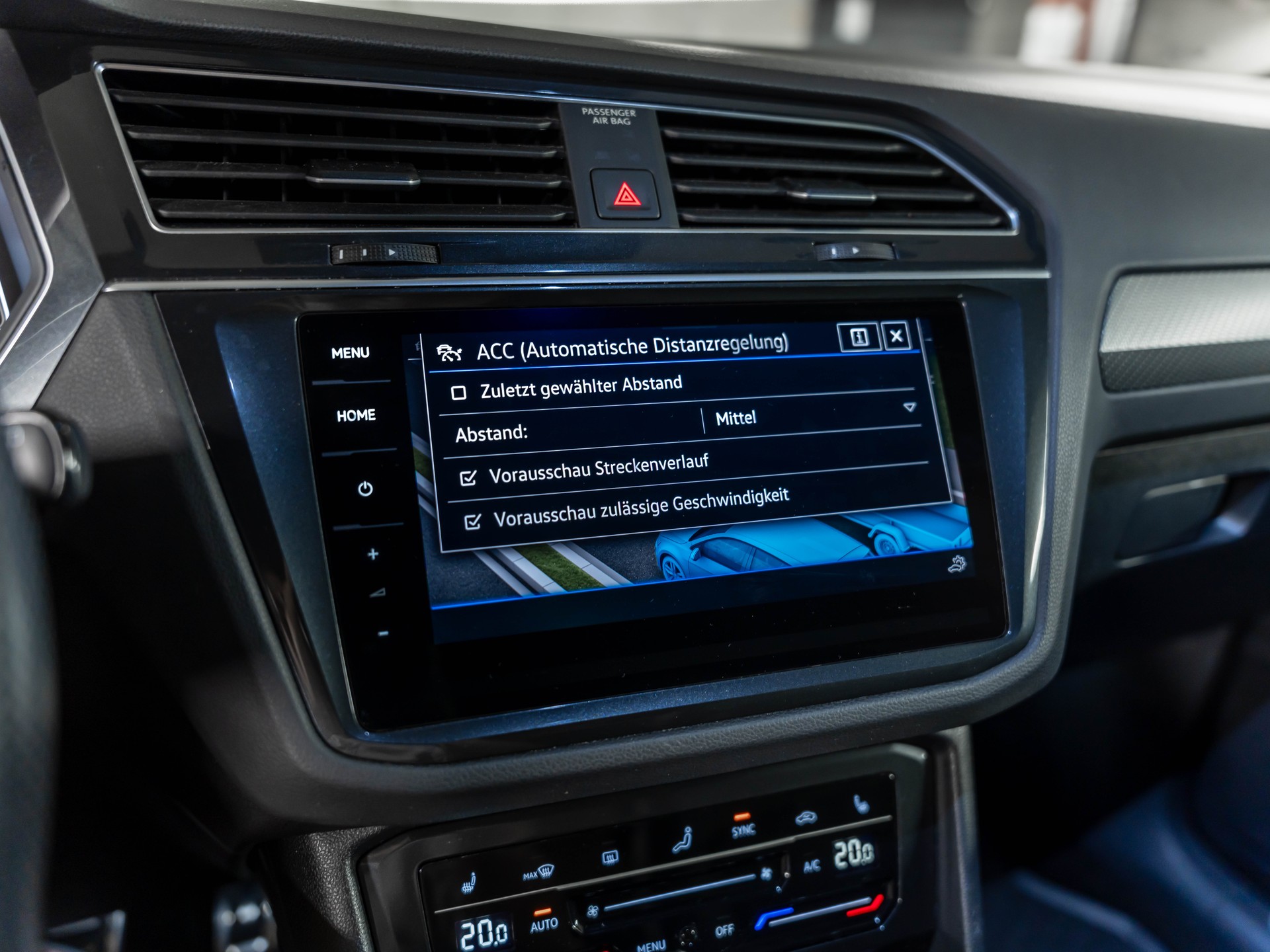 VW Tiguan 2.0 TDI SCR R-Line 4Motion DSG-image-18