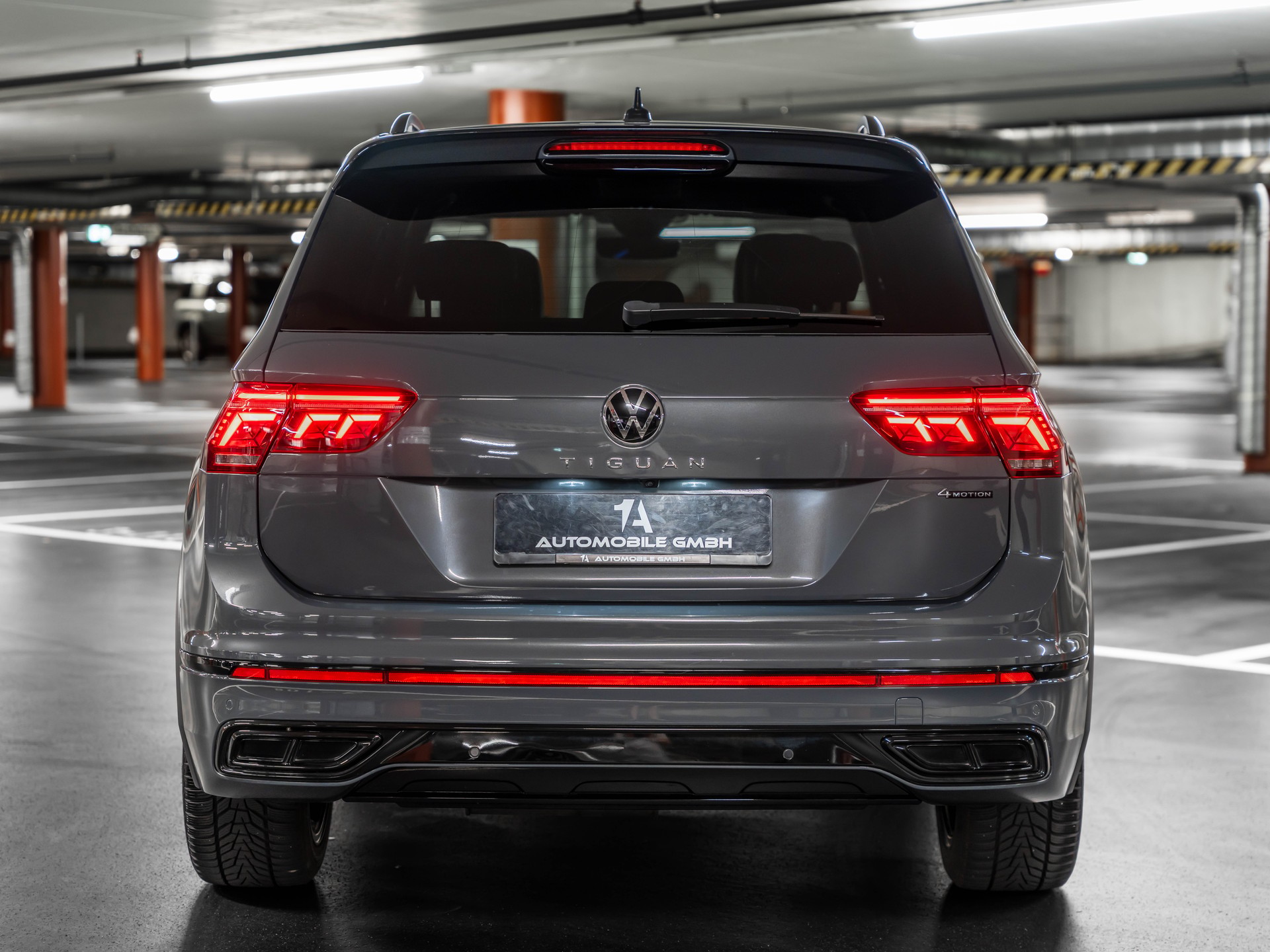 VW Tiguan 2.0 TDI SCR R-Line 4Motion DSG-image-7