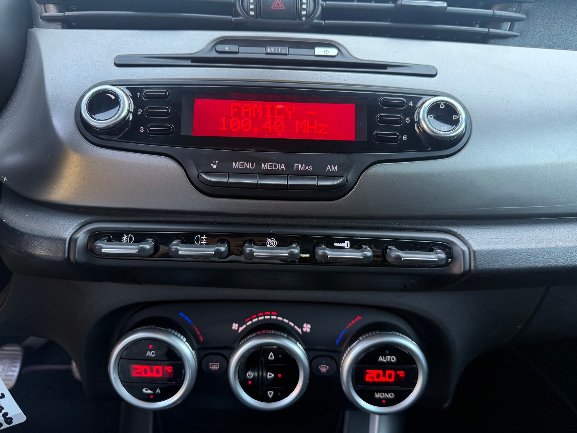 ALFA ROMEO Giulietta 1.4 T Veloce-image-9