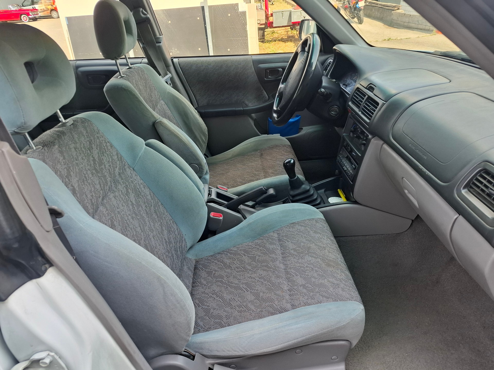 SUBARU Forester 2.0-image-4