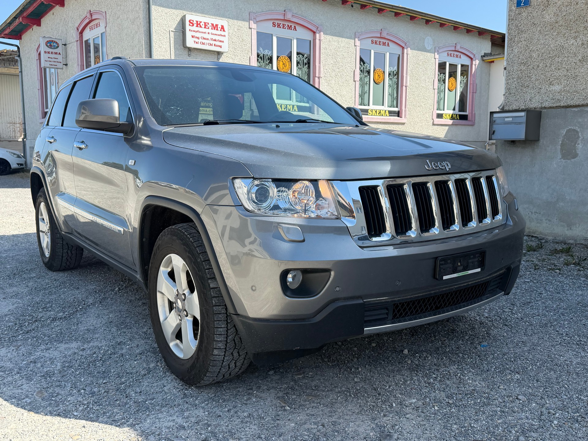 JEEP Grand Cherokee 3.0 CRD Overland Automatic-image-0