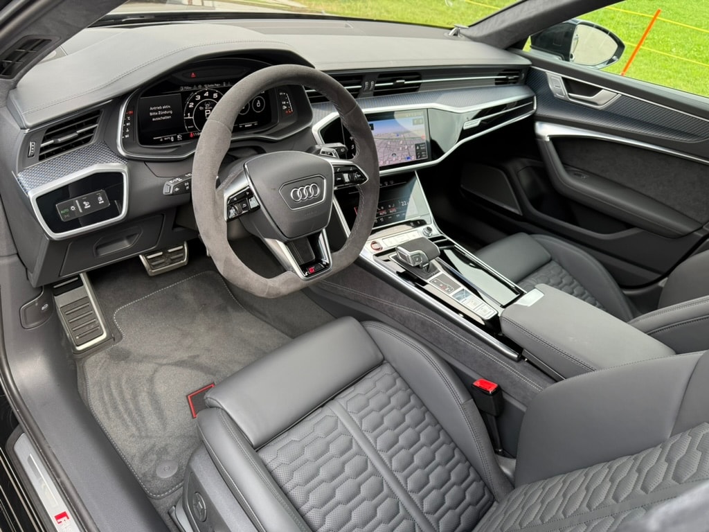 AUDI RS6 Avant 4.0 TFSI V8 Performance qu*B&O Sound, Keramik-Bremsen, Standheizung, AHK, NP;222'500.-Fr. (5-Jahre Garantie)-image-7