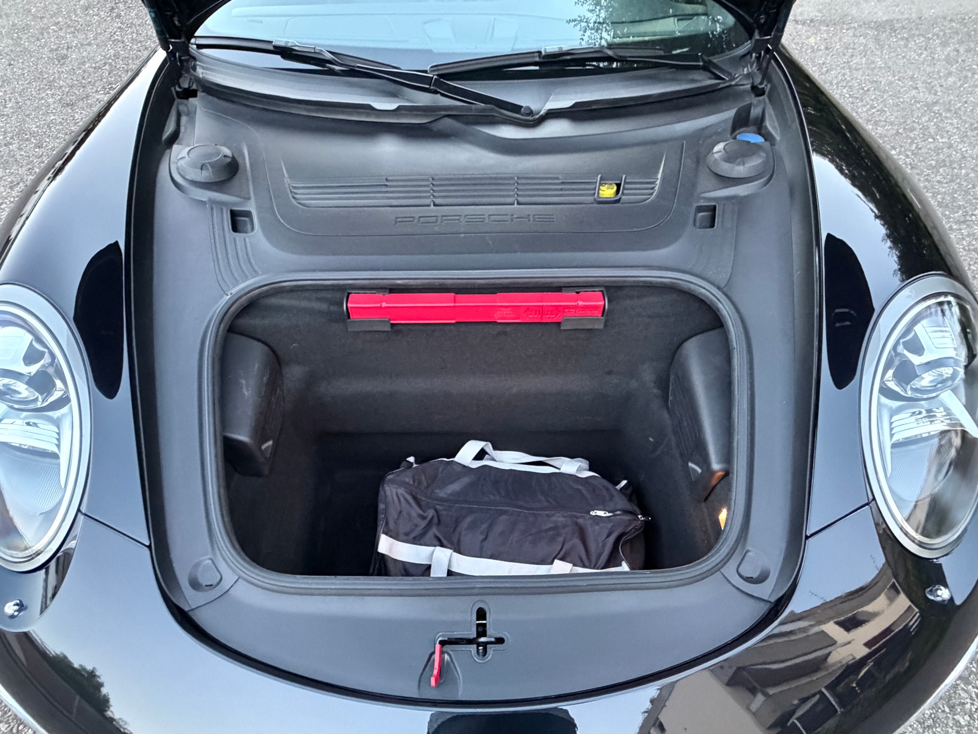 PORSCHE Carrera 4 - PDK-image-14