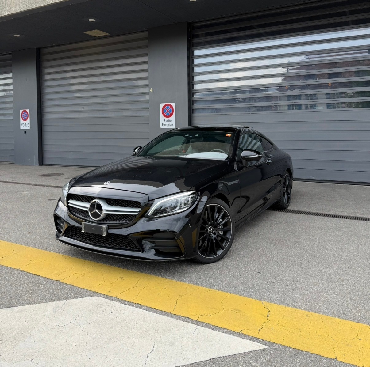 MERCEDES-BENZ C 43 AMG 4matic-image-0