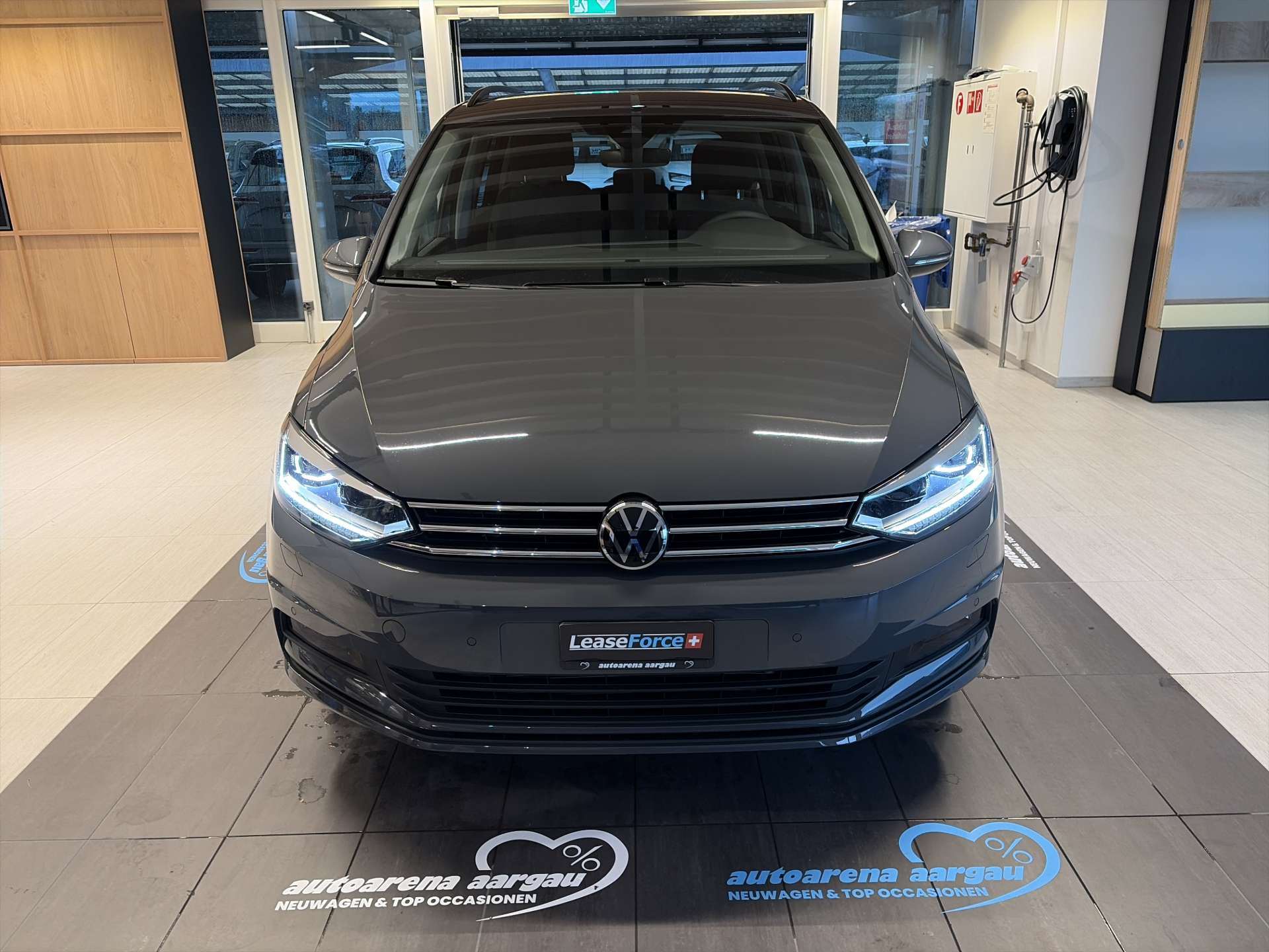 VW Touran 1.5 TSi EVO Comfortline Edition DSG-Automat 7-Plätzer-image-10