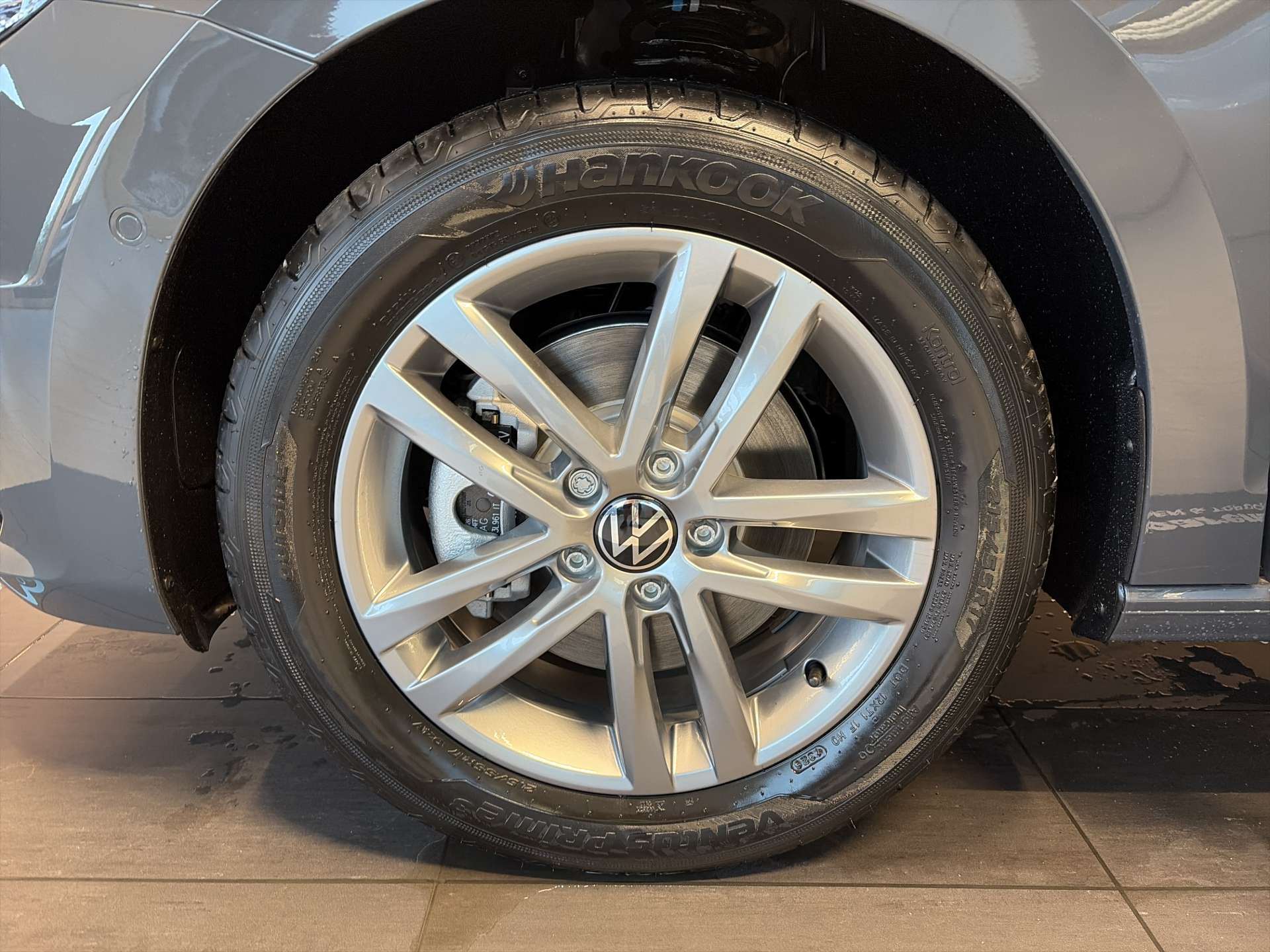 VW Touran 1.5 TSi EVO Comfortline Edition DSG-Automat 7-Plätzer-image-8