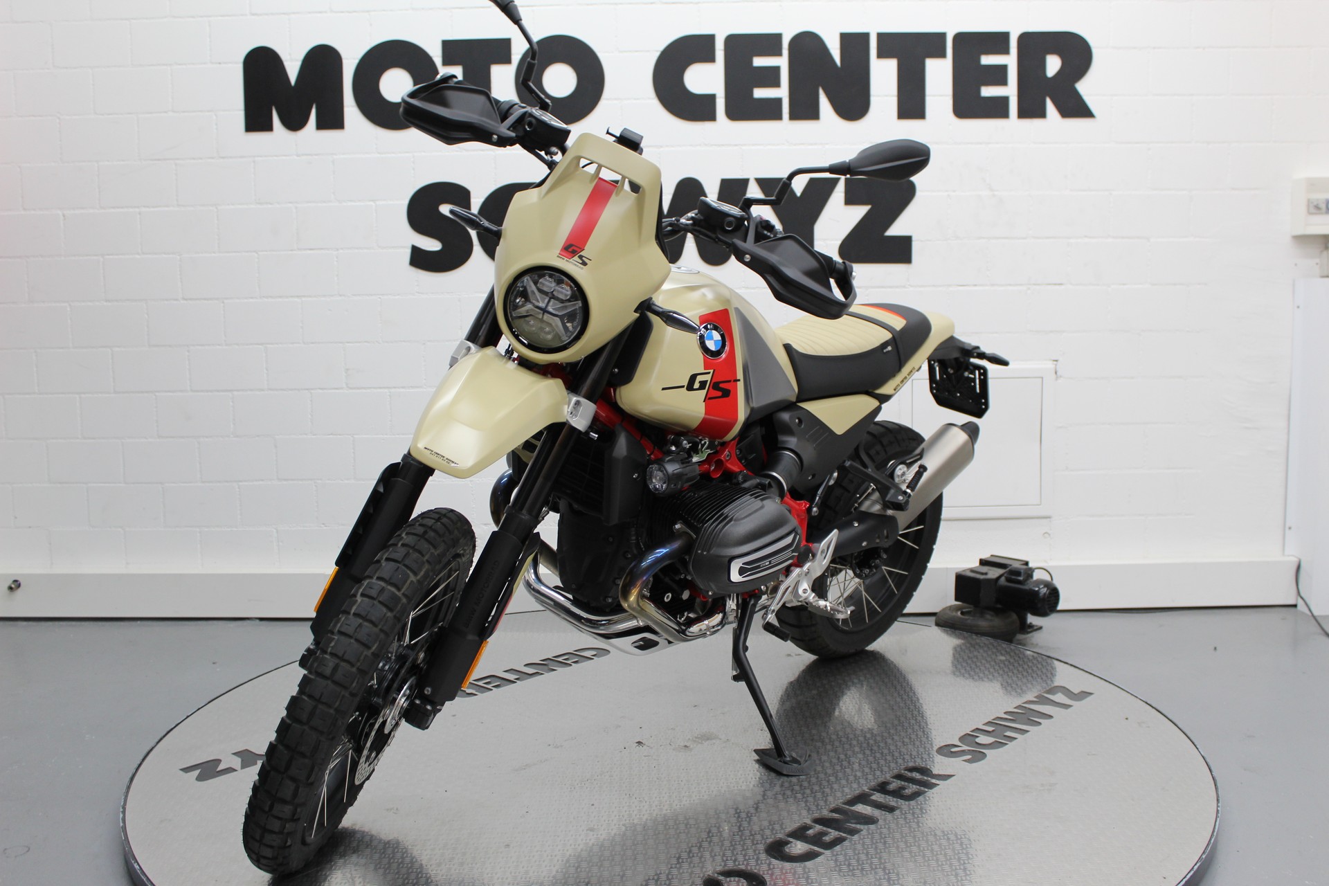 BMW R 12 G/S-showroom-element-3