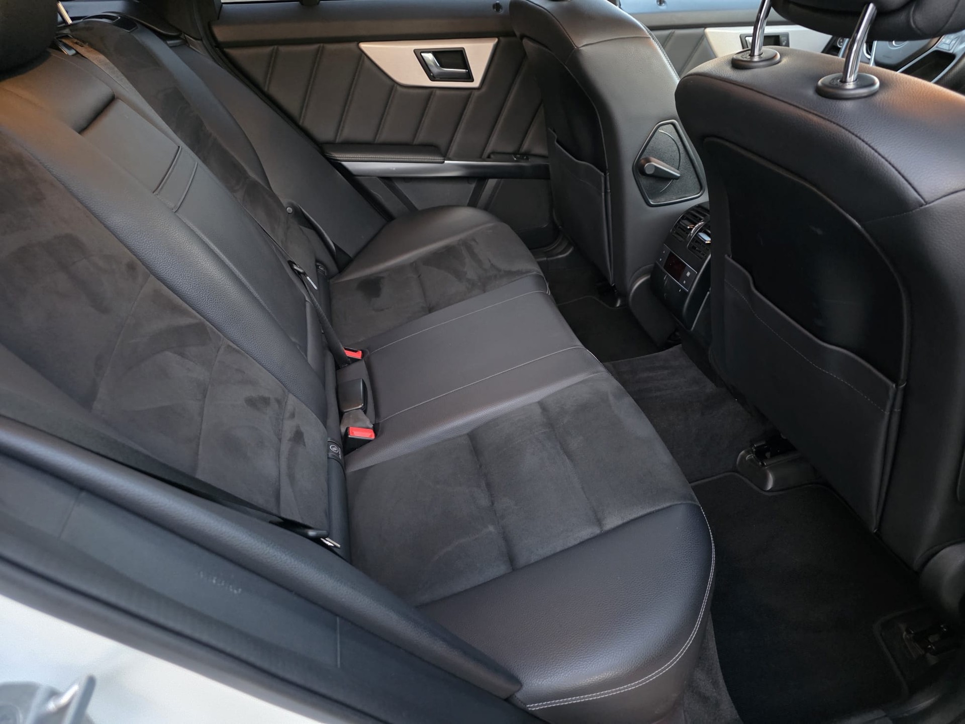 MERCEDES-BENZ GLK 250 BlueTEC 4Matic 7G-Tronic AMG Paket-image-12