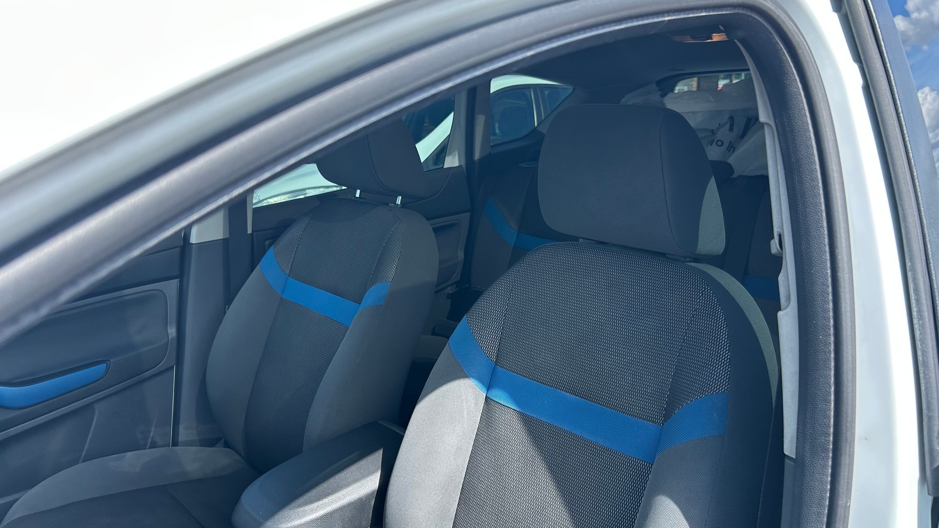 FORD Kuga 2.0 TDCi Carving 4WD-image-6