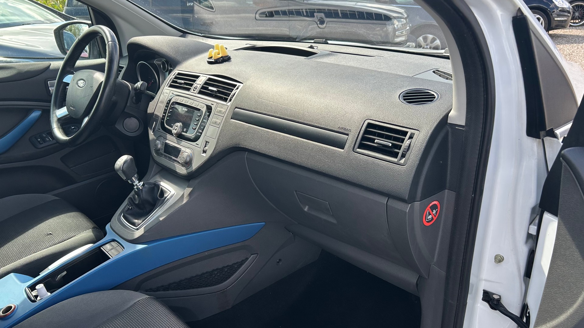 FORD Kuga 2.0 TDCi Carving 4WD-image-10