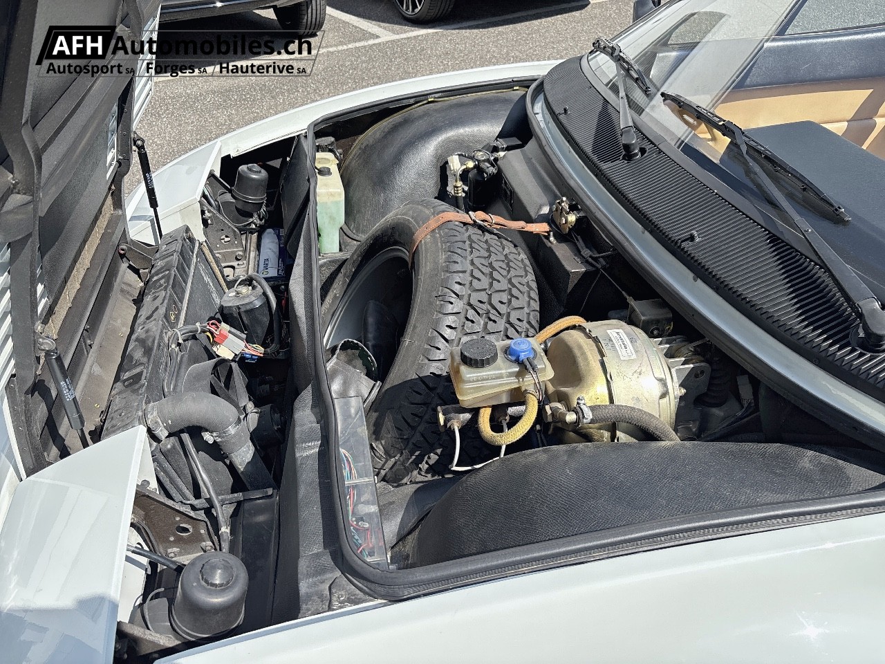 FERRARI MONDIAL-image-17