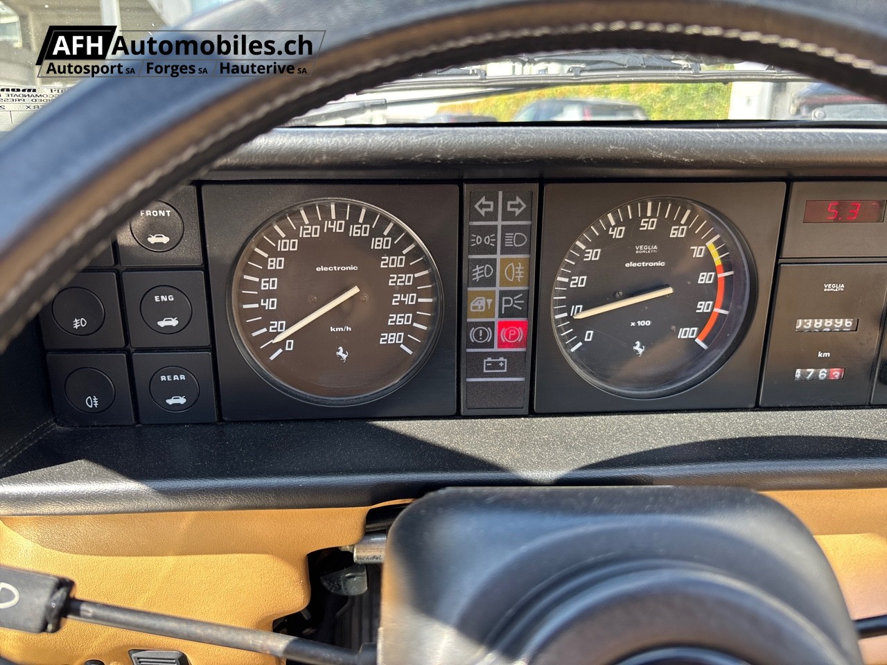 FERRARI MONDIAL-image-11