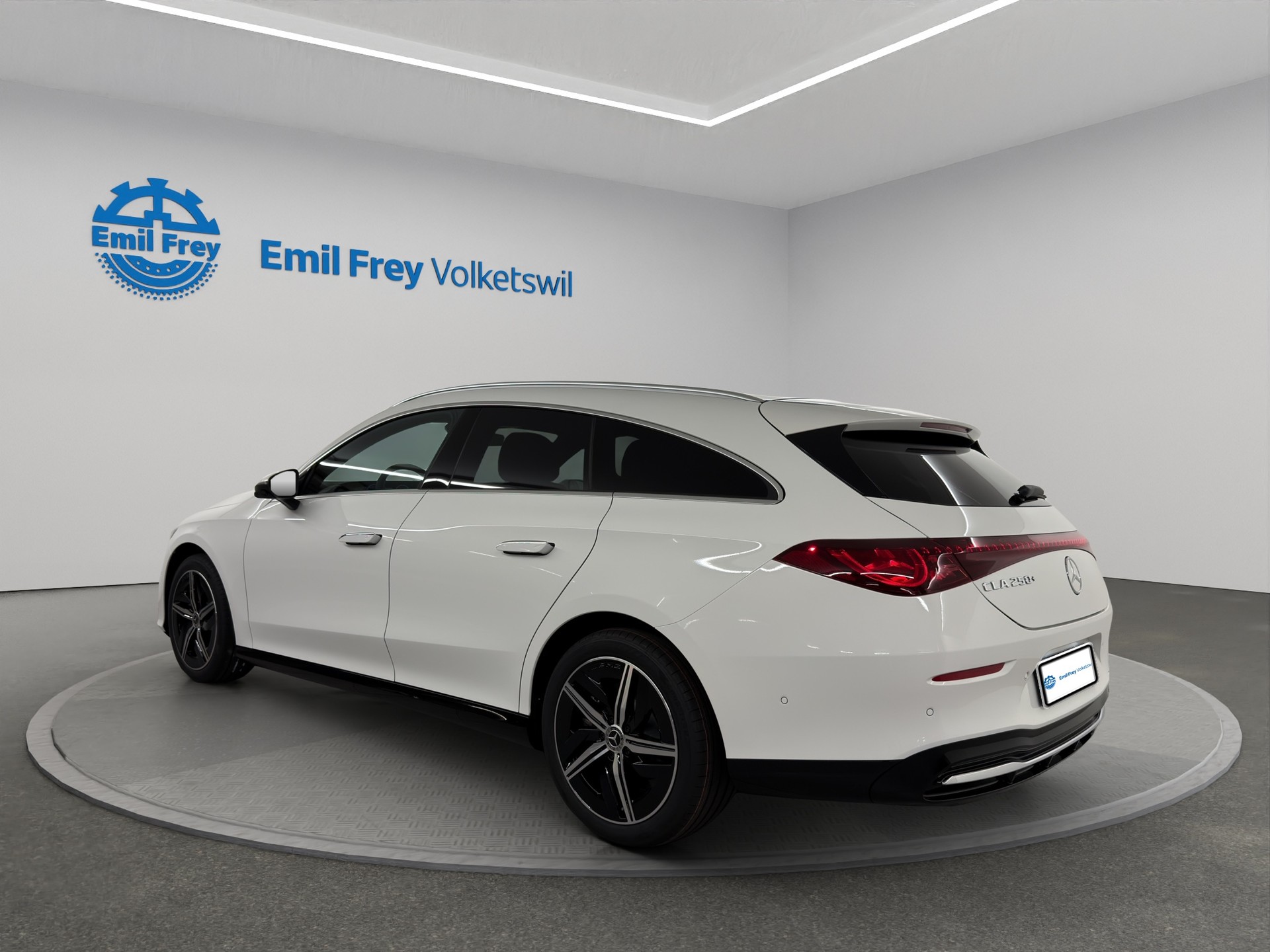 MERCEDES-BENZ CLA 250+ Shooting Brake-image-2