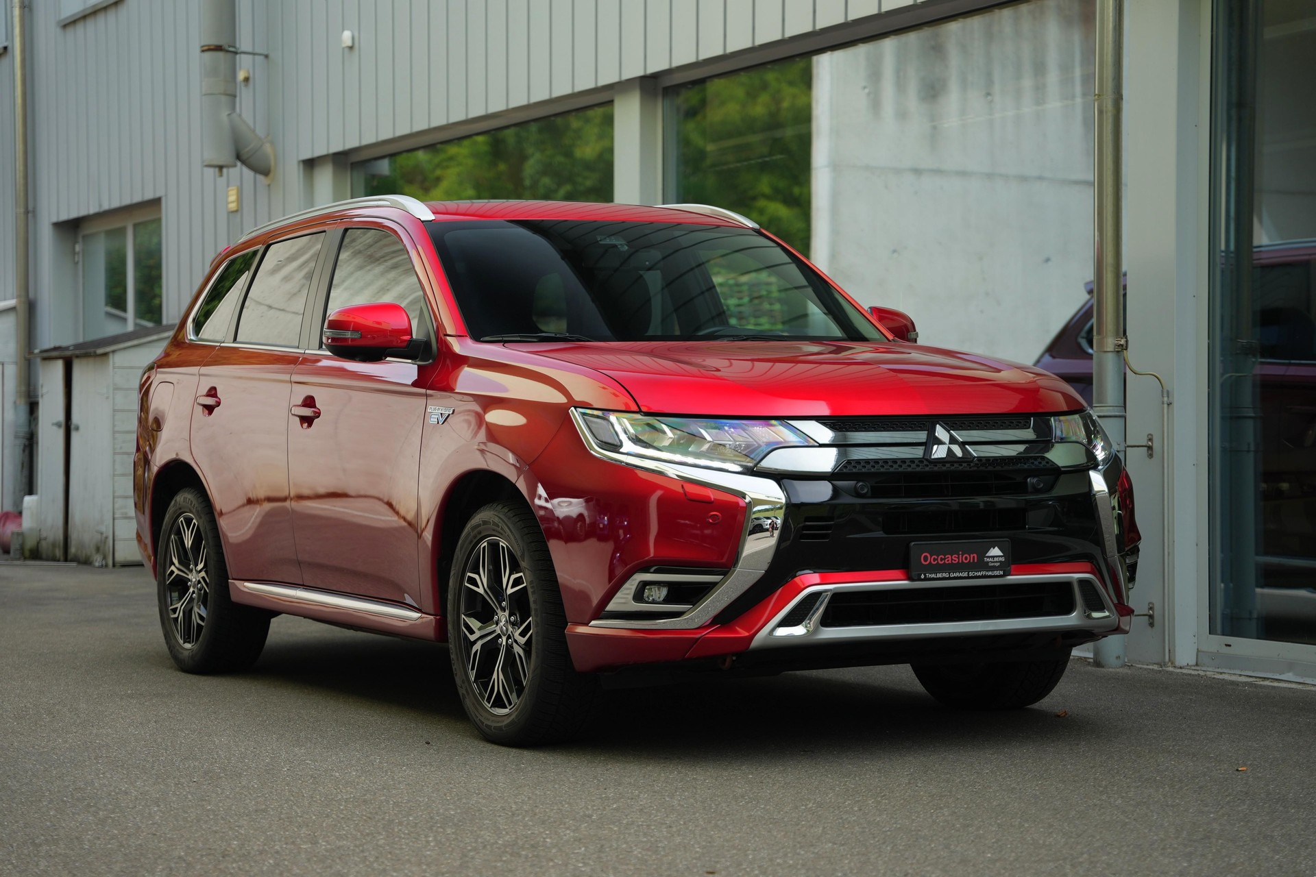 MITSUBISHI Outlander 2.4 PHEV Diamond+-image-0