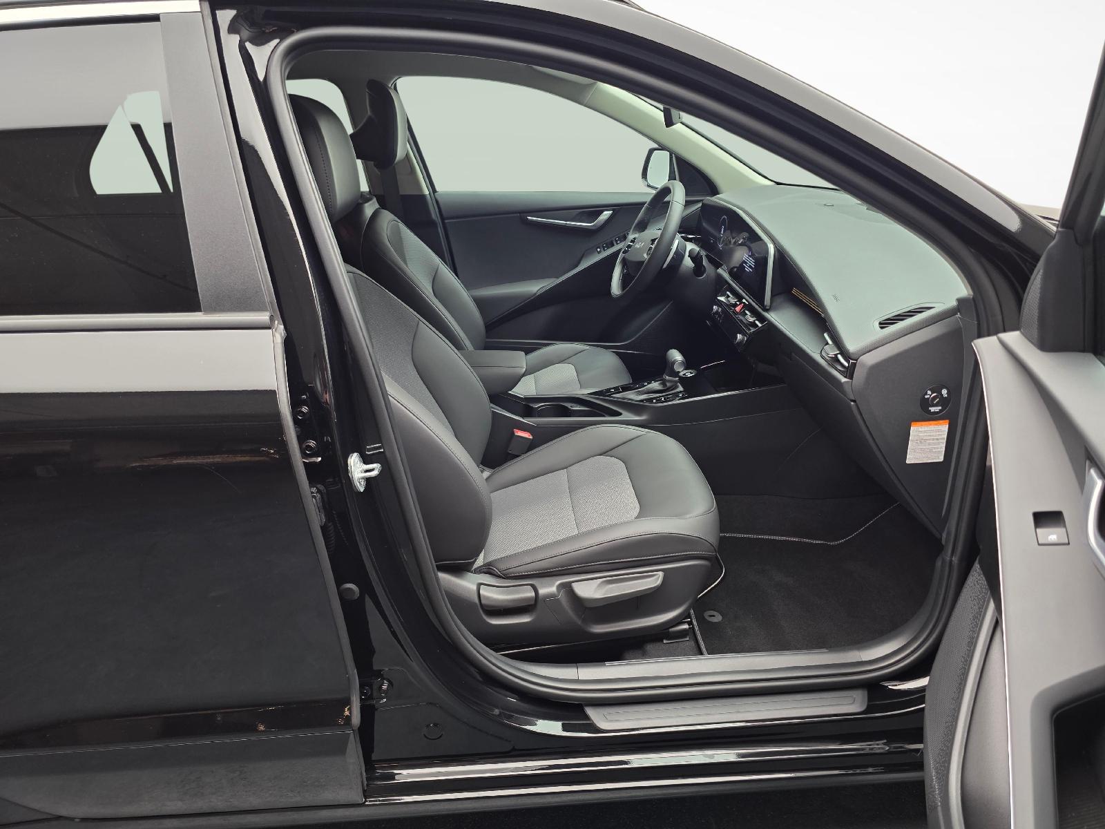 KIA Niro 1.6 GDi Plug-in Hybrid Power Edition-image-9