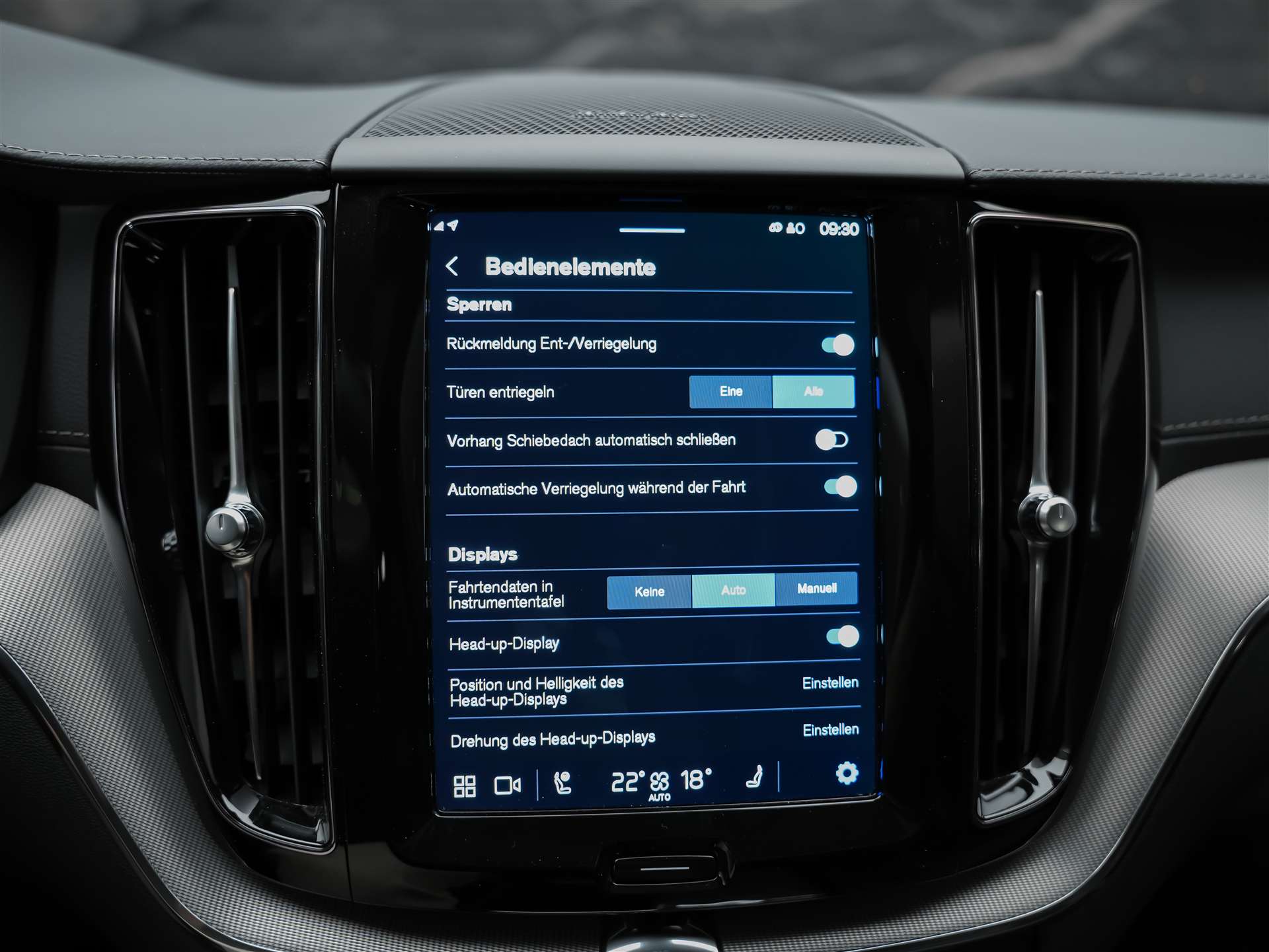 VOLVO XC60 B4 Diesel Mild Hybrid AWD Ultimate Dark Geartronic *Panorama*Head-Up*Standheizung*-image-38