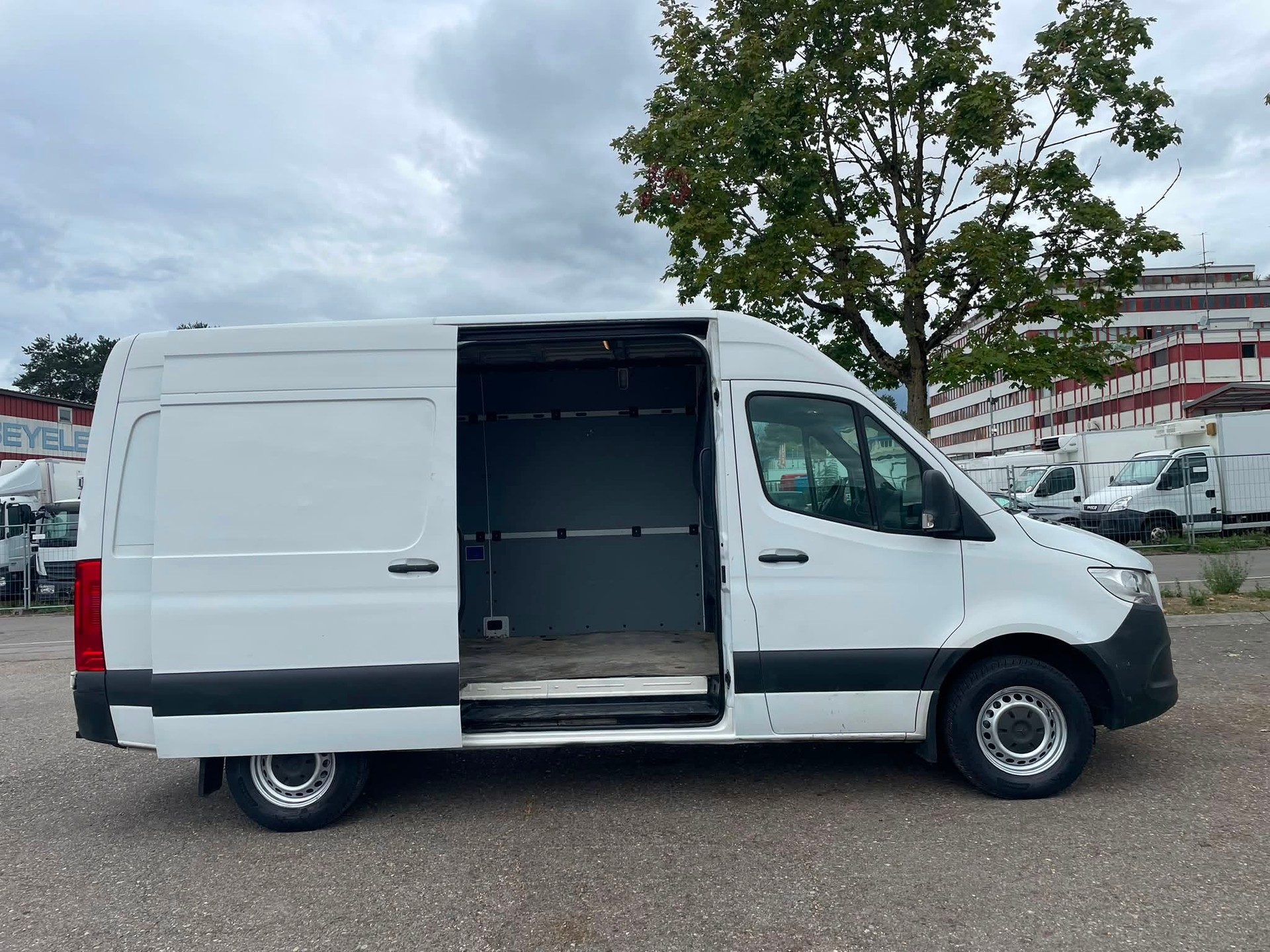 MERCEDES-BENZ SPRINTER 316 L2 EURO6 D-image-5