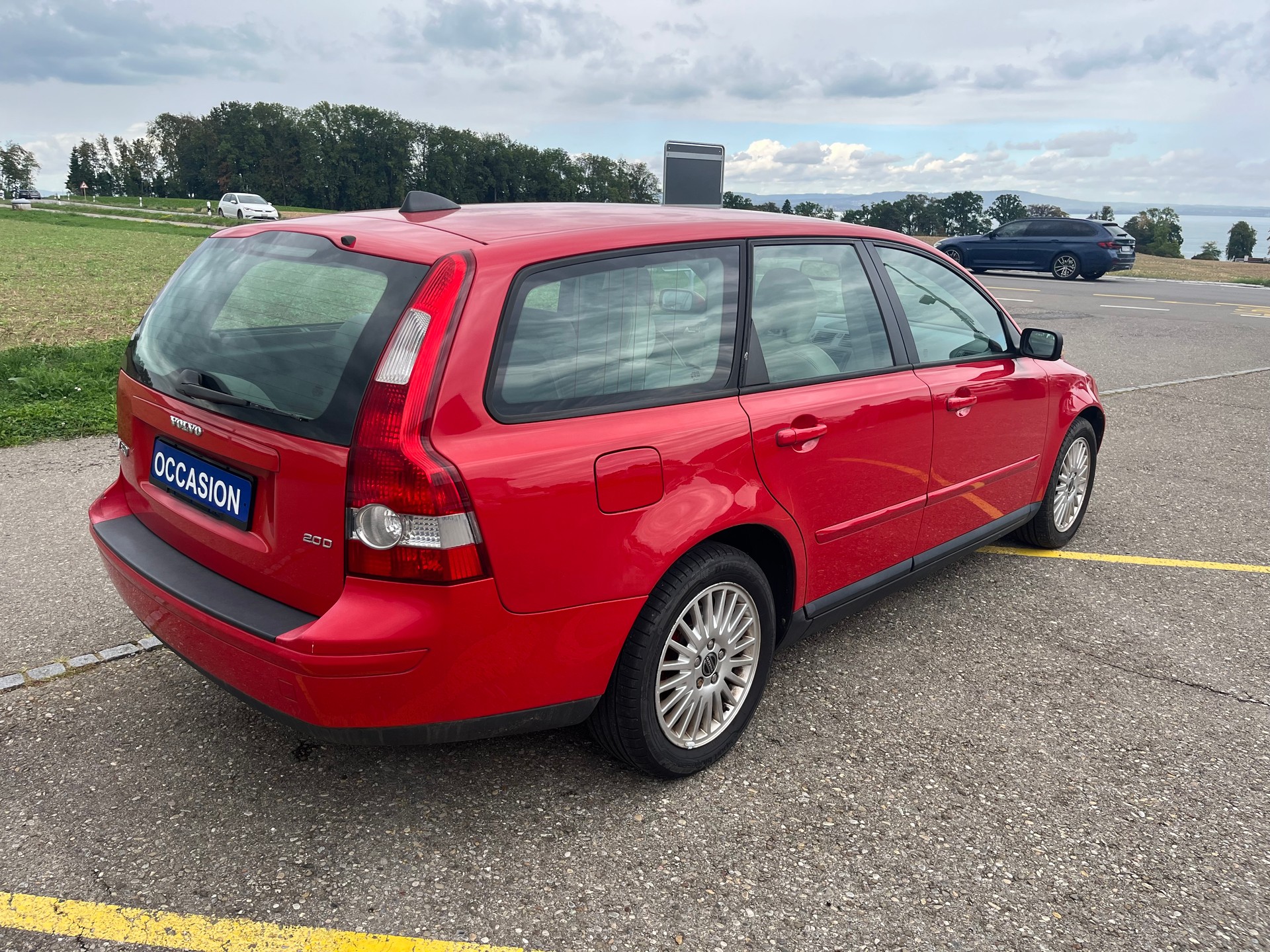 VOLVO V50 2.0D-image-5