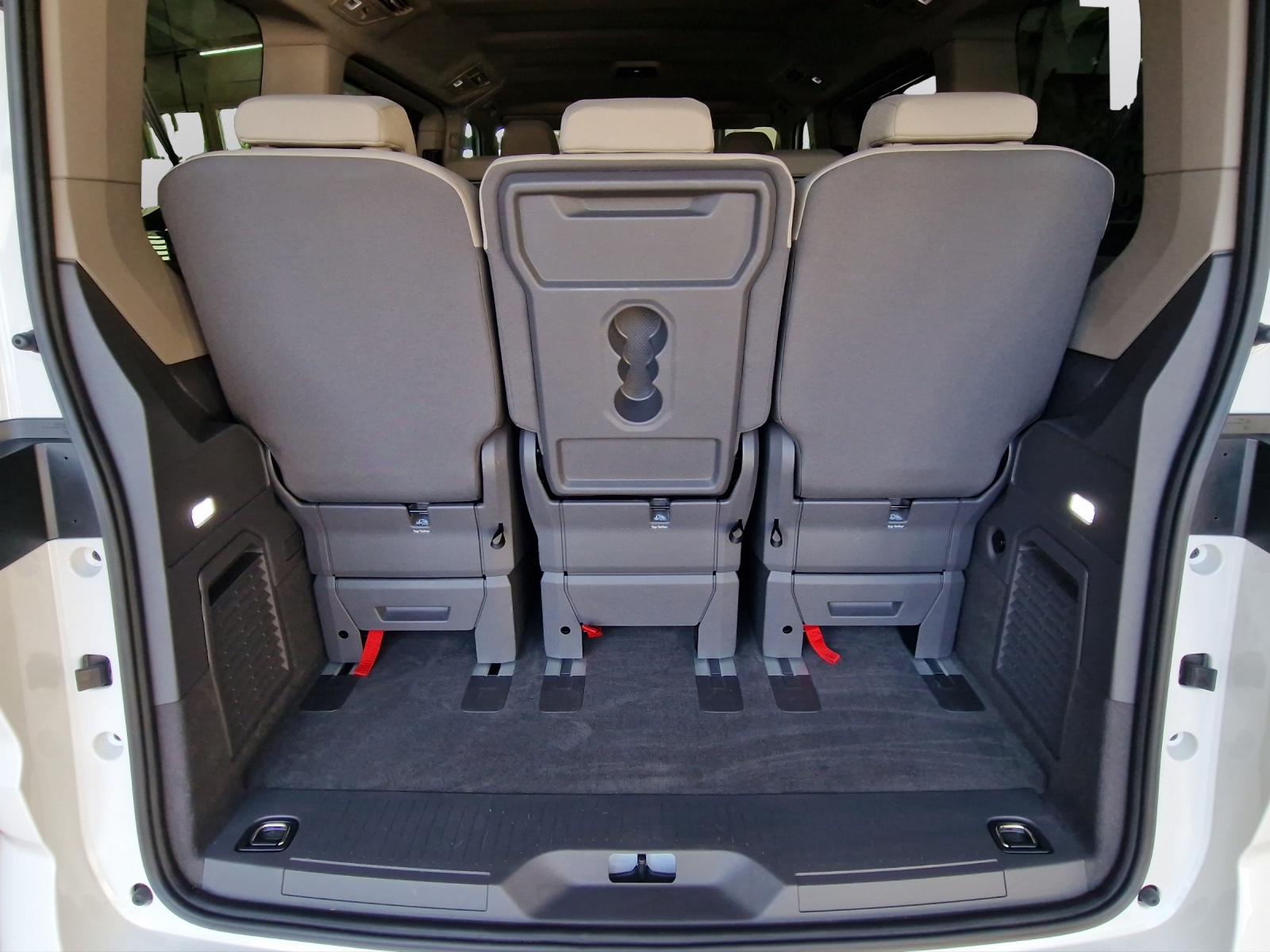 VW Multivan 2.0 TSI Liberty DSG-image-14