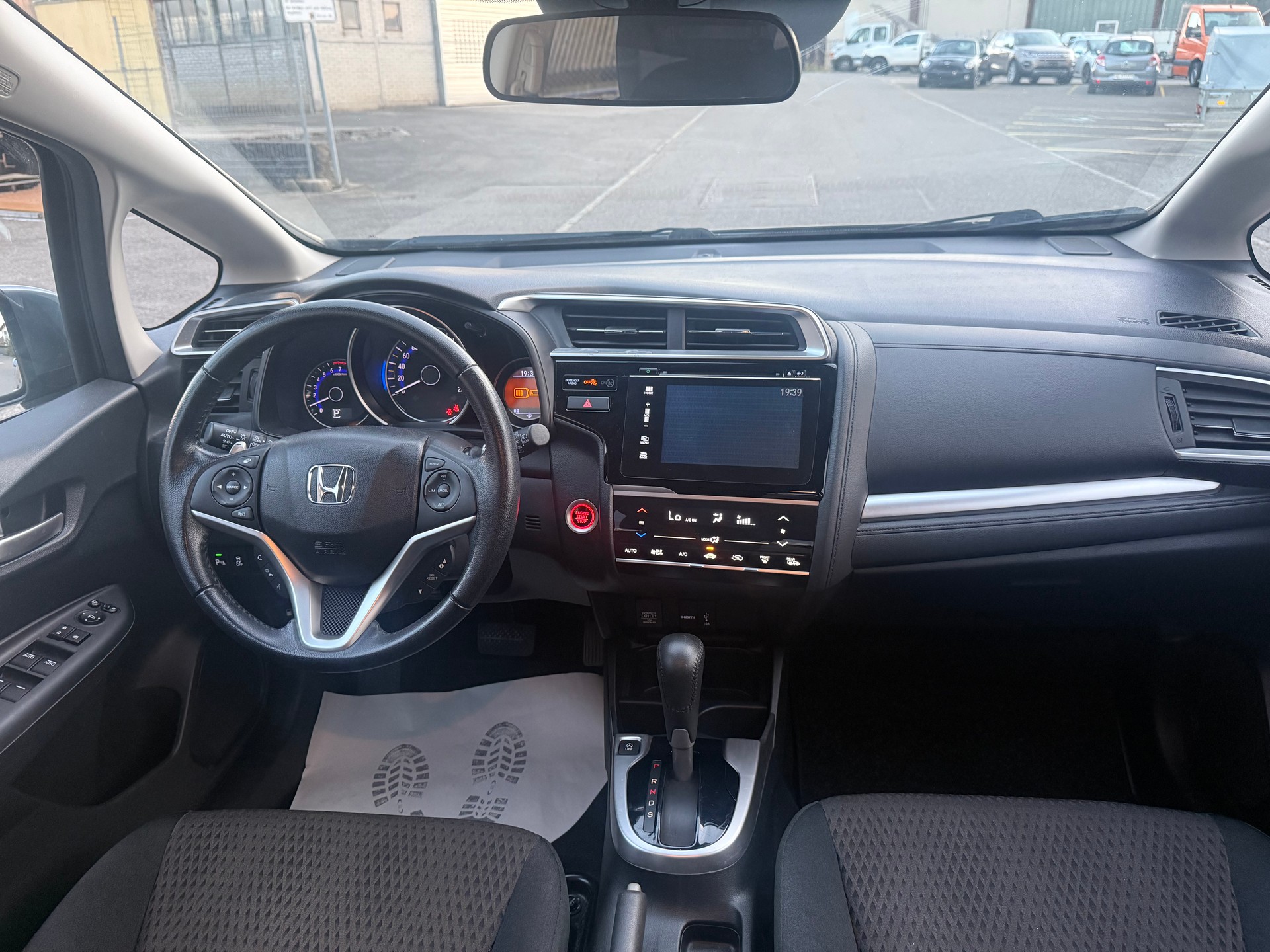 HONDA Jazz 1.3i-VTEC Comfort CVT-image-10