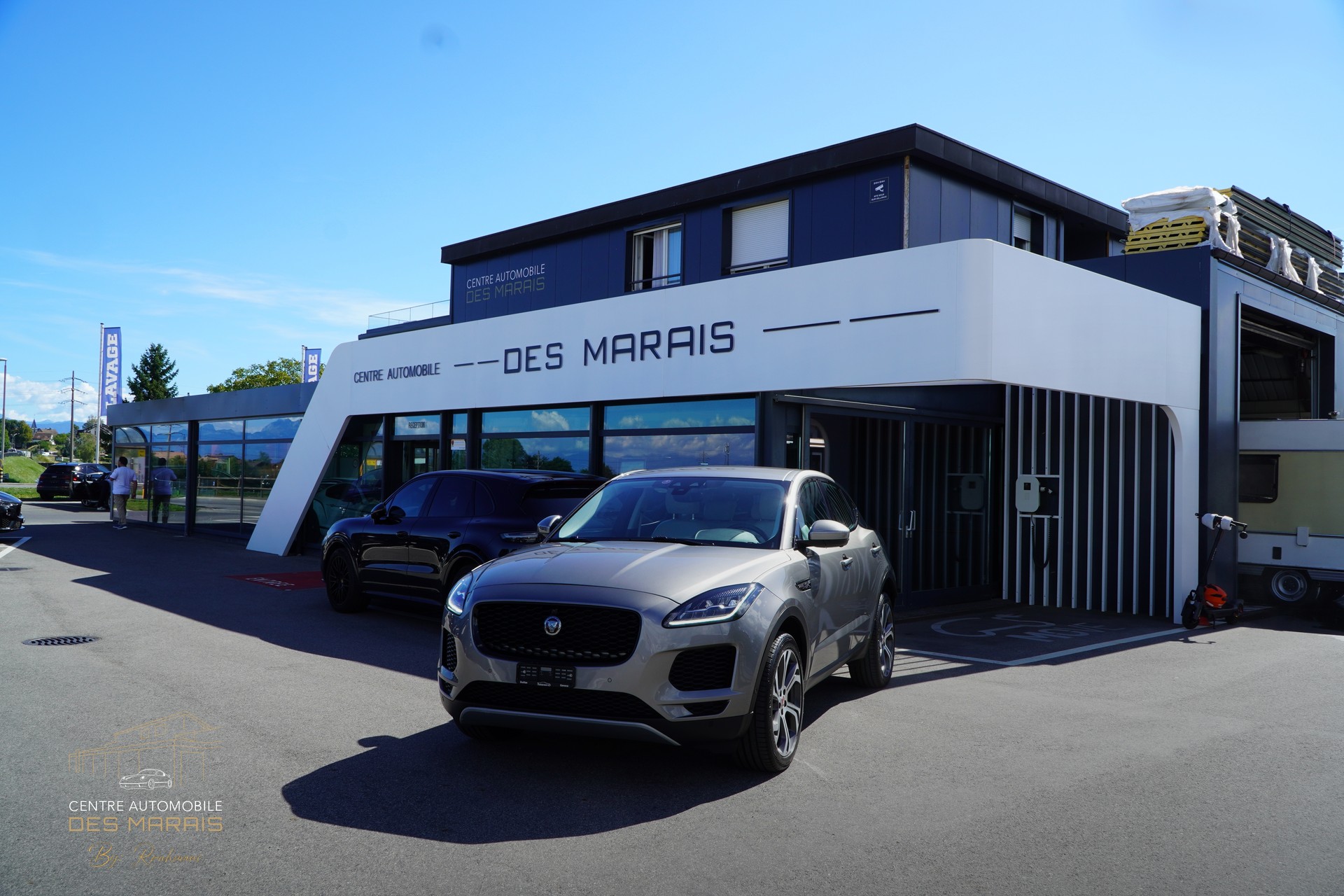 JAGUAR E-Pace 2.0 P200 HSE AWD Automatik-image-0