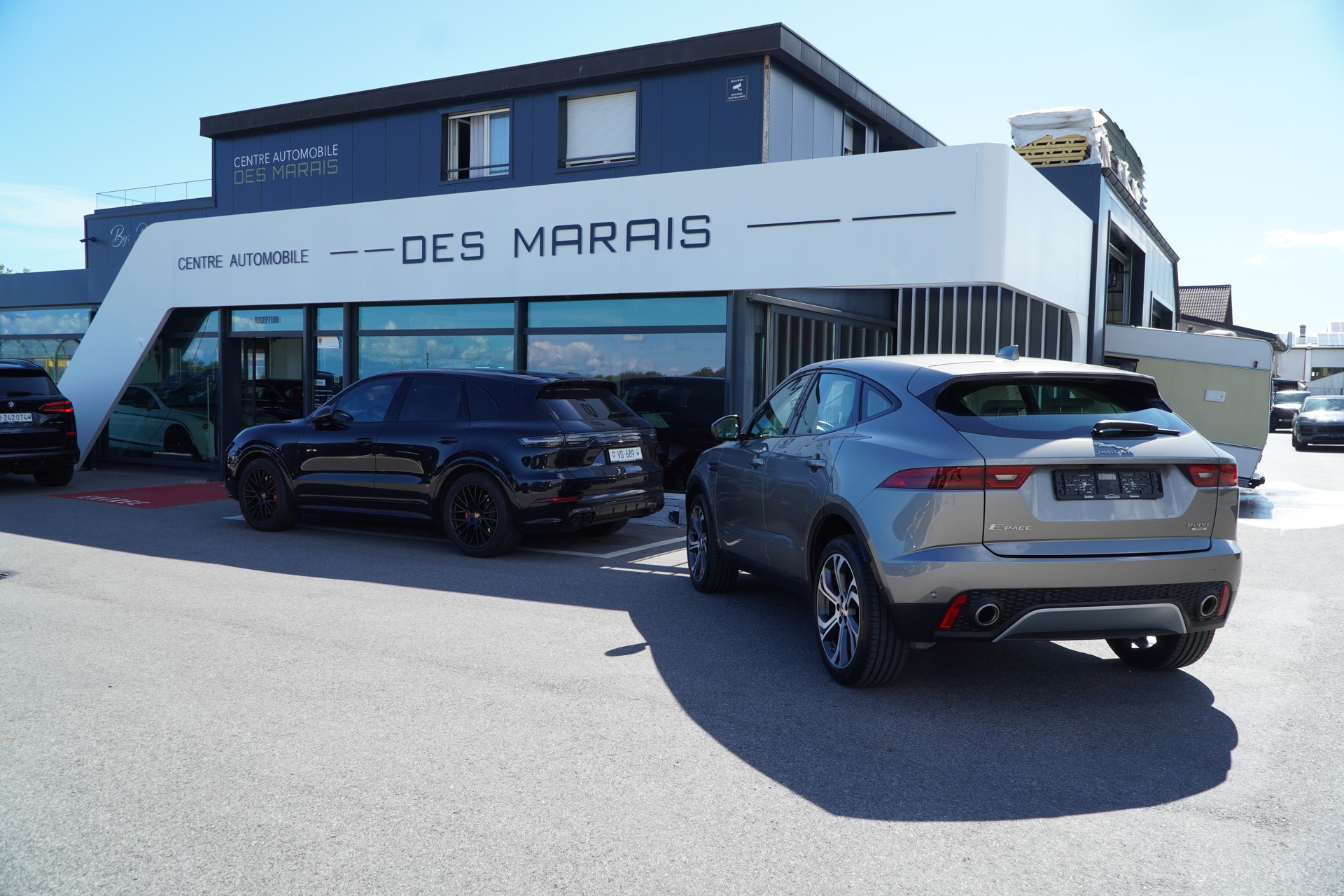 JAGUAR E-Pace 2.0 P200 HSE AWD Automatik-image-7