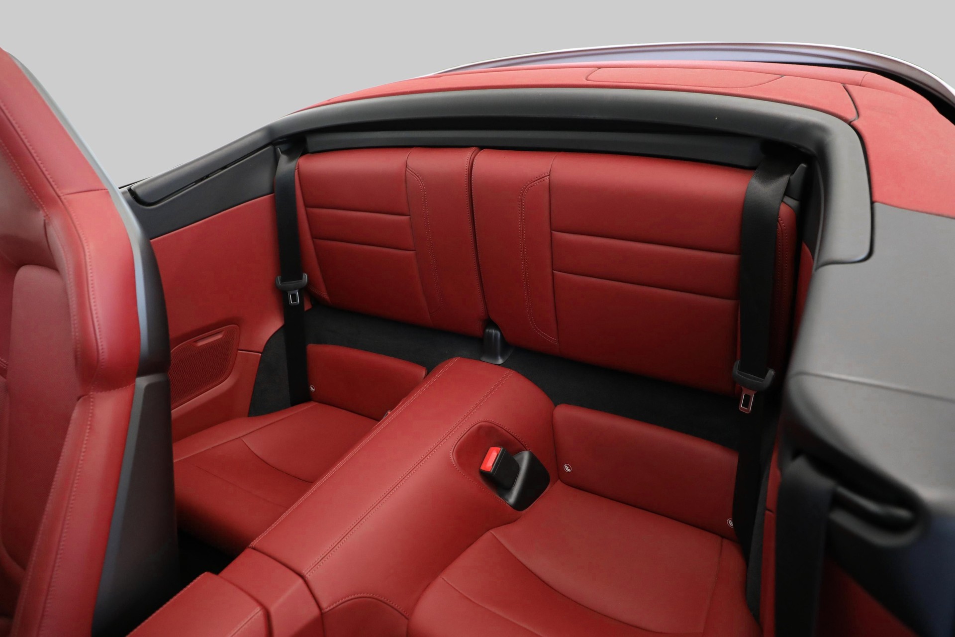 PORSCHE 911 Carrera 4S Cabriolet PDK-image-14