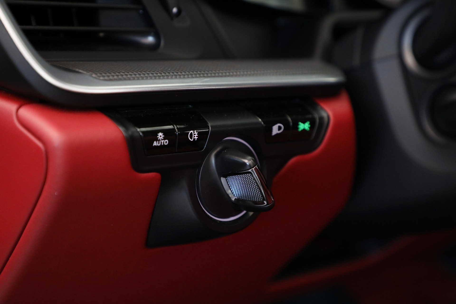 PORSCHE 911 Carrera 4S Cabriolet PDK-image-12