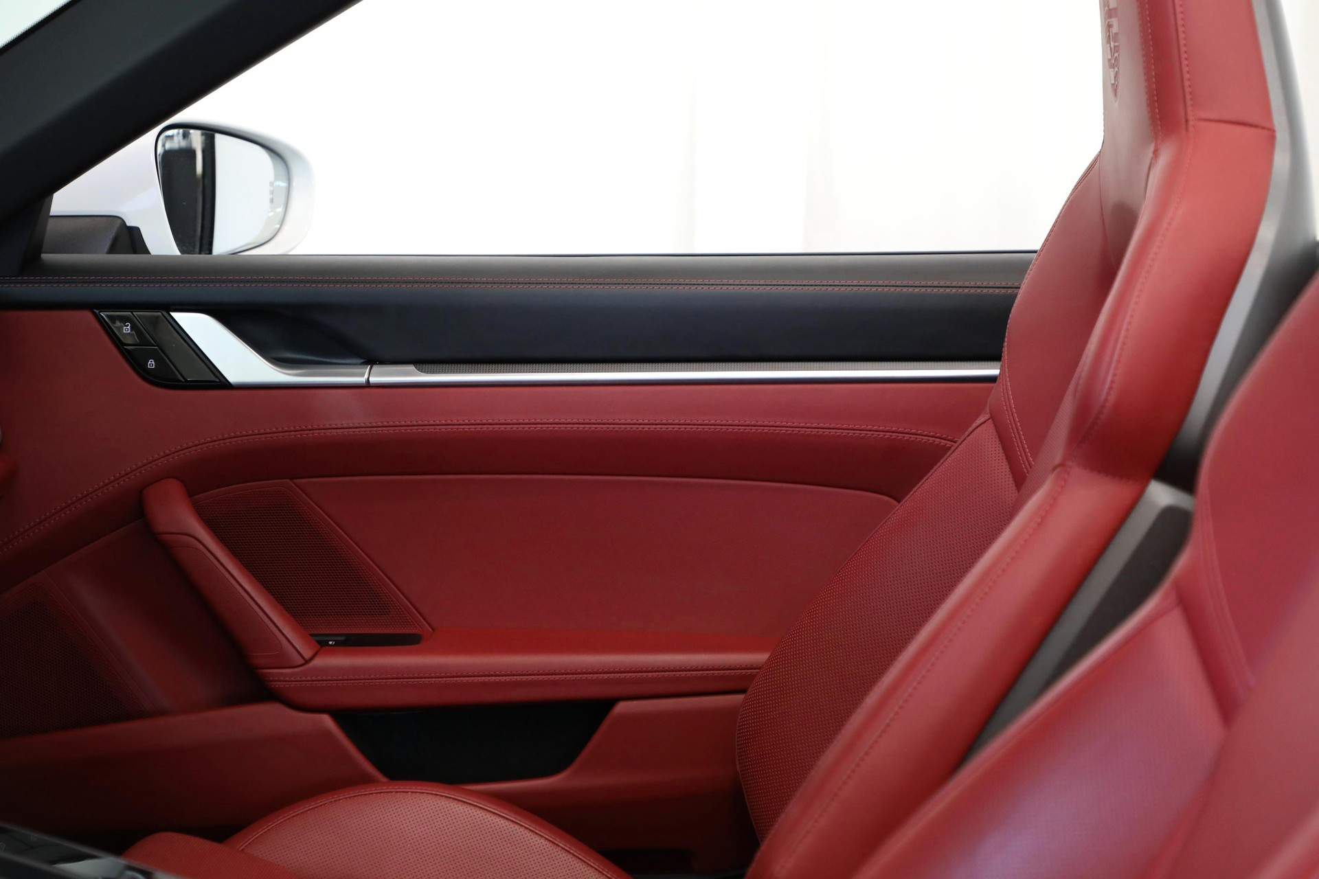 PORSCHE 911 Carrera 4S Cabriolet PDK-image-7