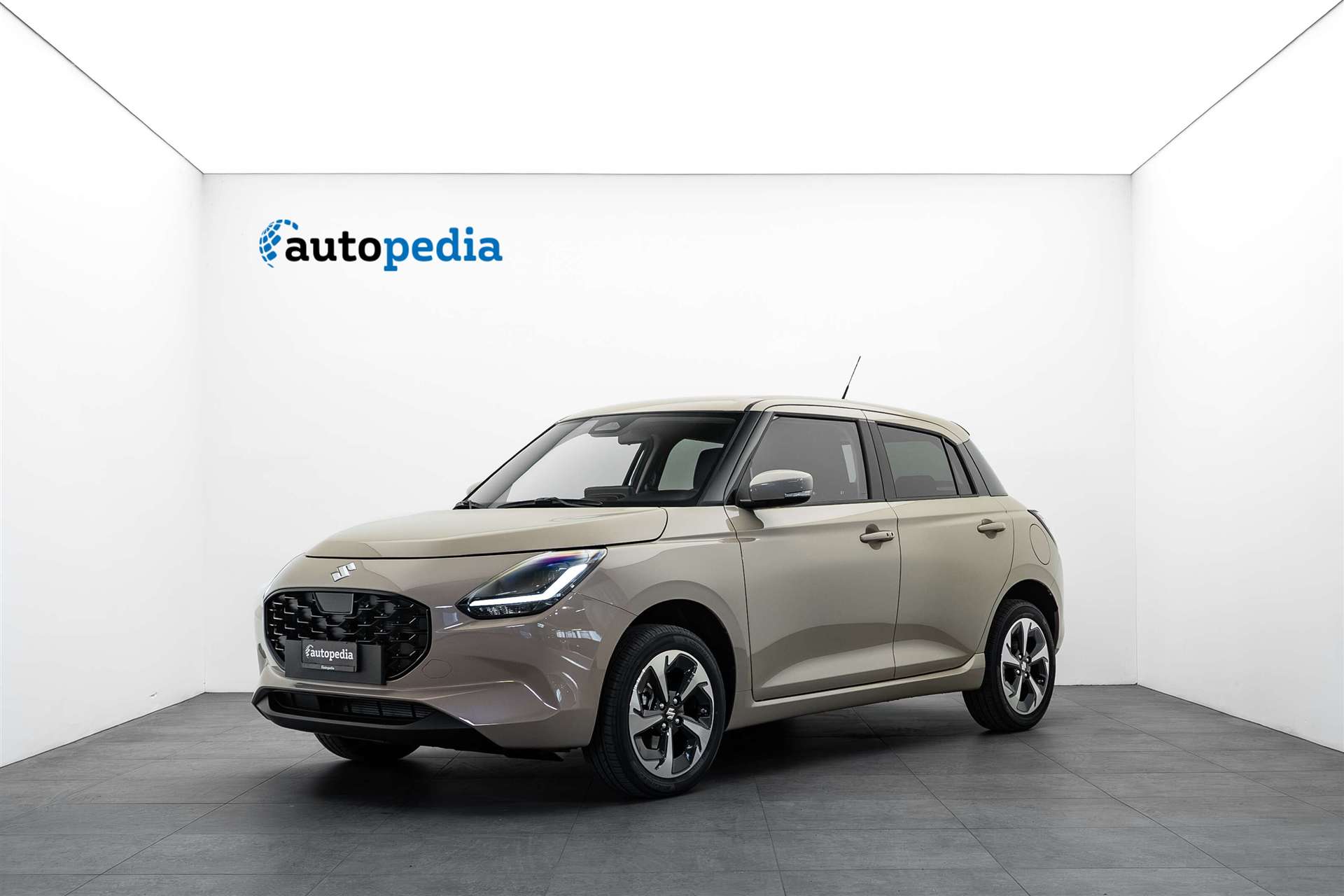 SUZUKI SUZUKI Swift 1.2 Compact Top Hybrid 4x4-image-0