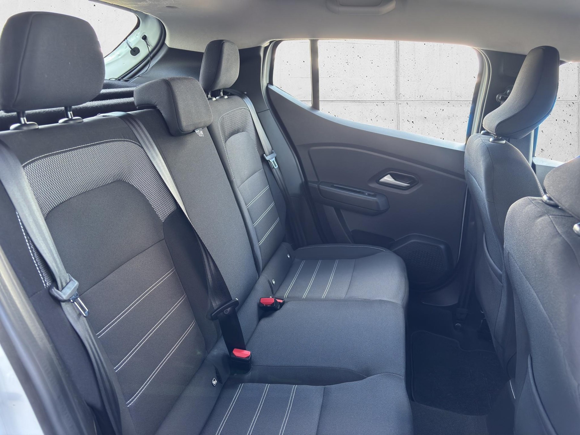 DACIA Sandero 1.0 TCe Expression-image-16