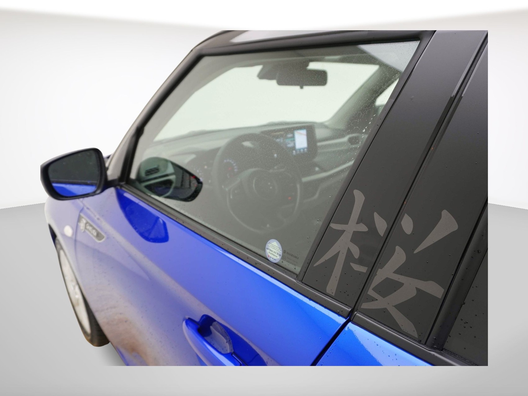 SUZUKI Swift 1.2 Sakura Hybrid-image-6