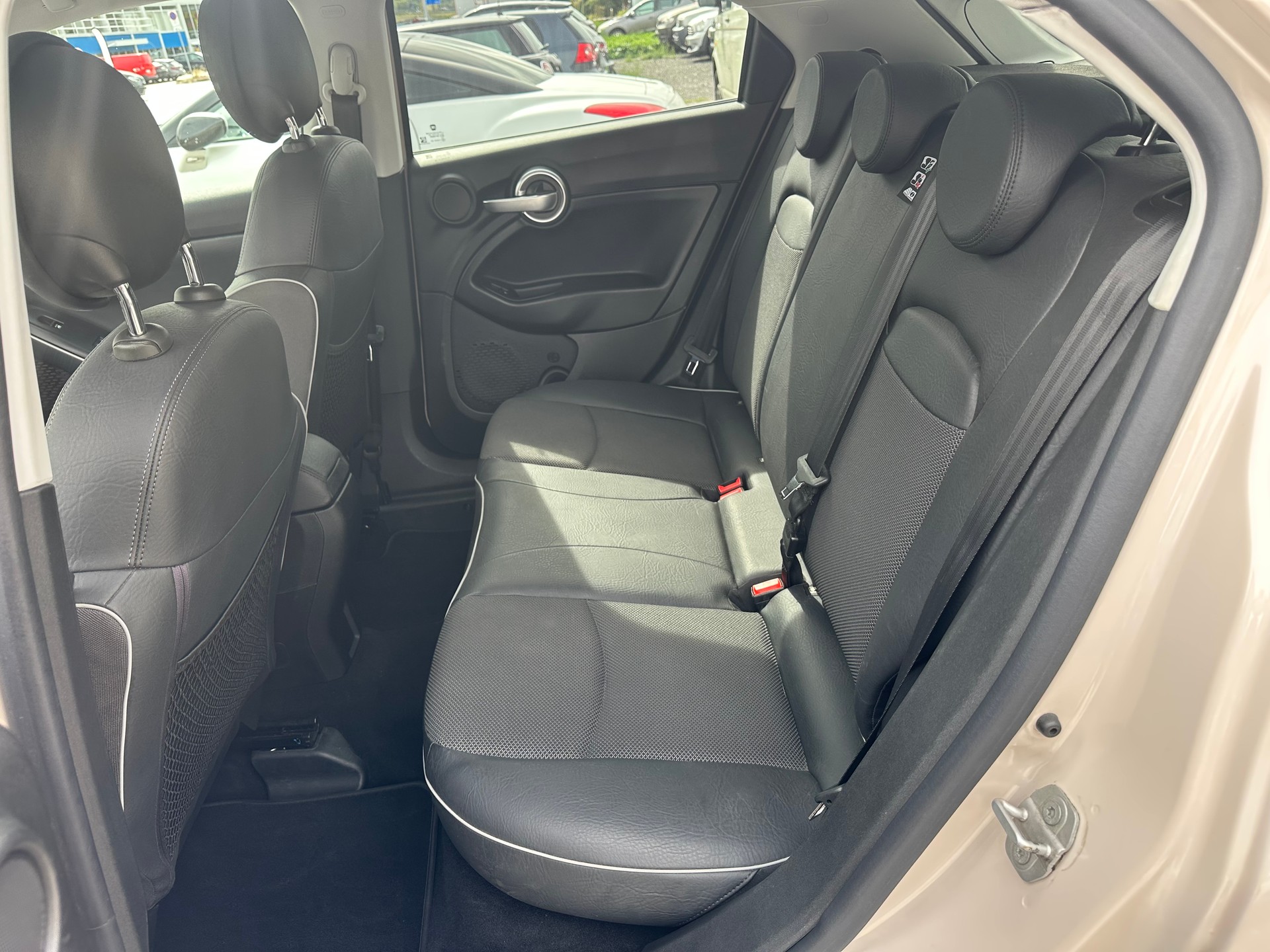 FIAT 500X 1.4T Cross 4x4 Automatic-image-11