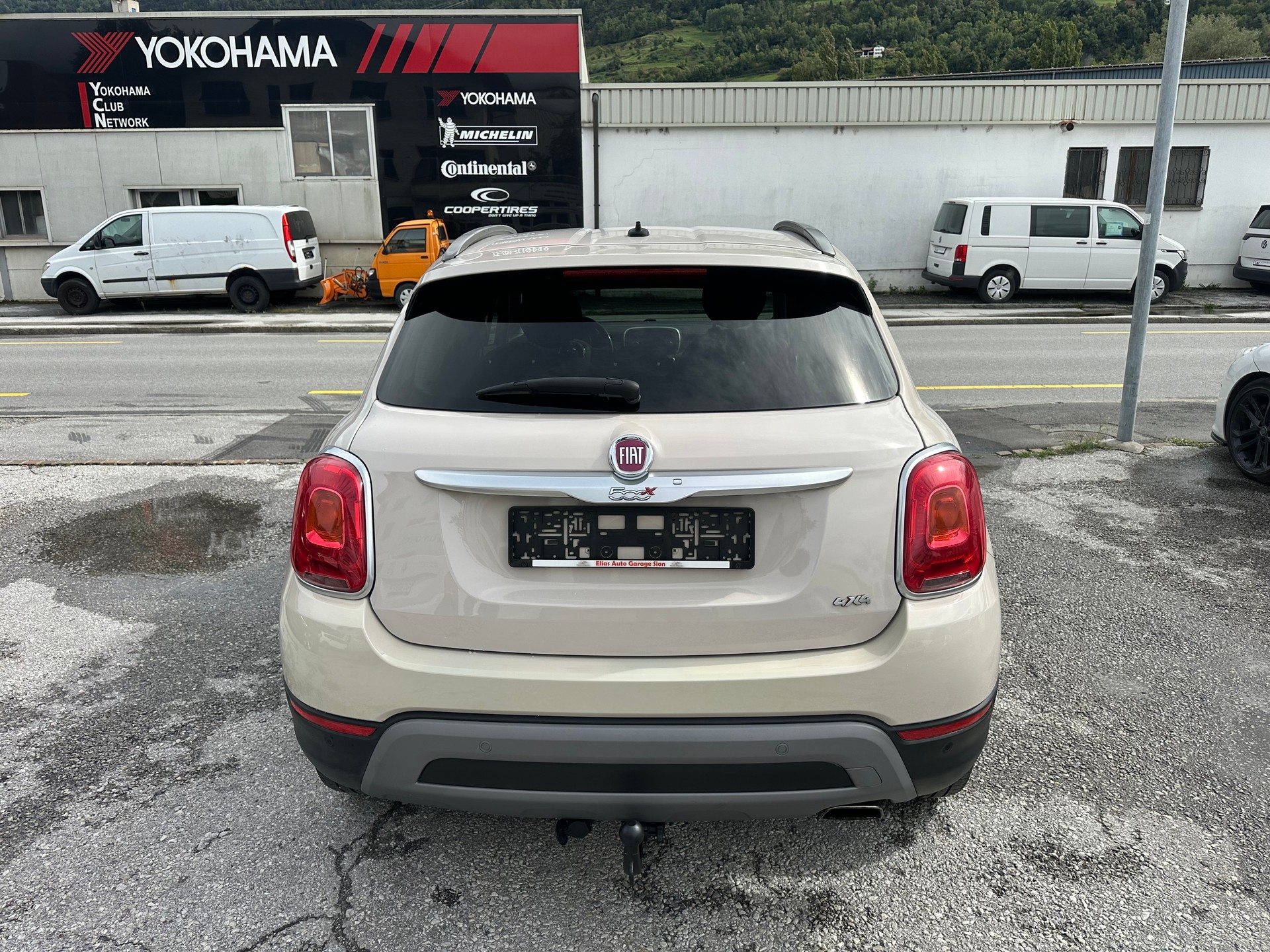 FIAT 500X 1.4T Cross 4x4 Automatic-image-4