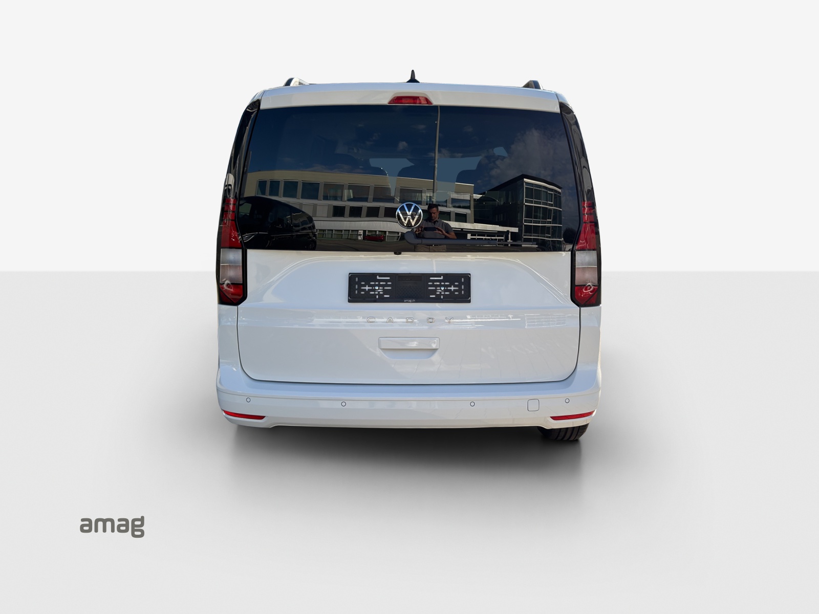 VW Caddy 2.0 TDI Liberty DSG-image-3