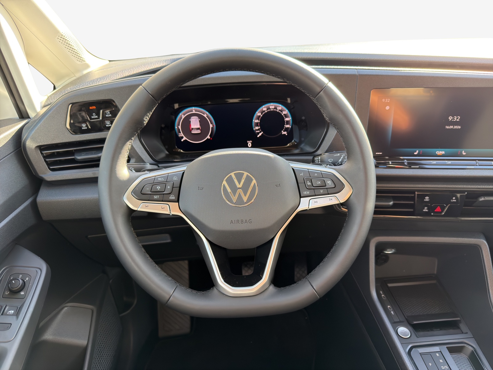 VW Caddy 2.0 TDI Liberty DSG-image-9