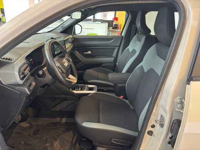 DACIA Duster HEV 140 Extreme-image-11
