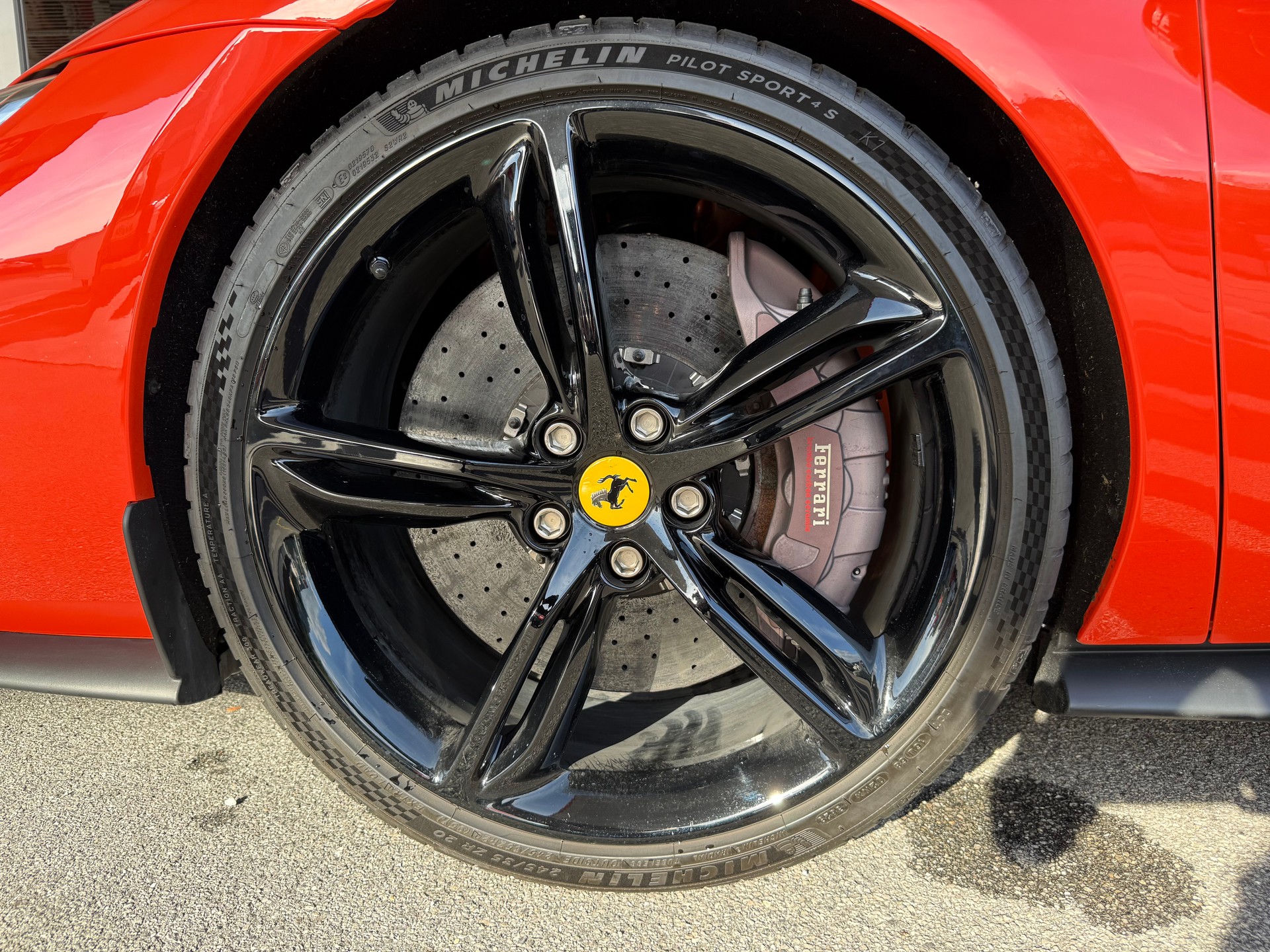 FERRARI 296 GTB ROSSO DINO-image-16