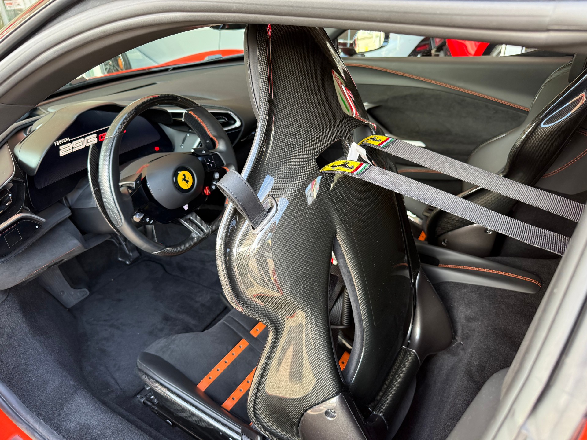 FERRARI 296 GTB ROSSO DINO-image-5