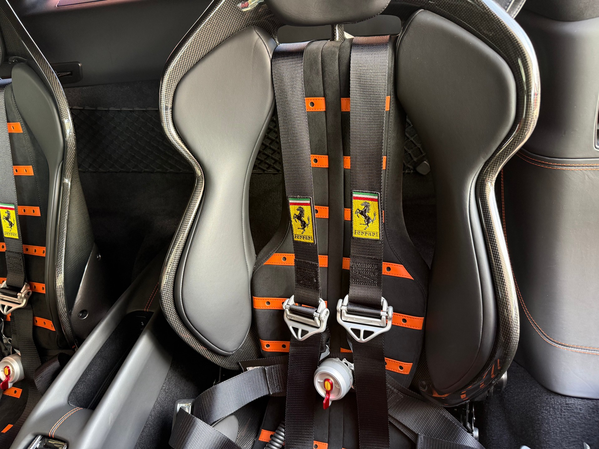 FERRARI 296 GTB ROSSO DINO-image-4