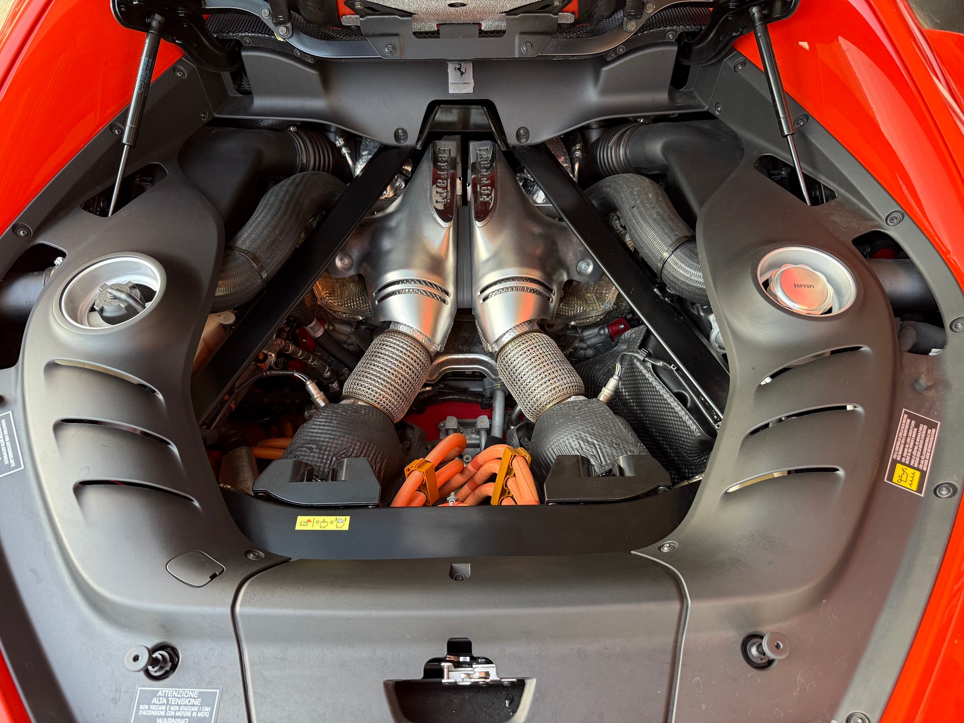 FERRARI 296 GTB ROSSO DINO-image-15