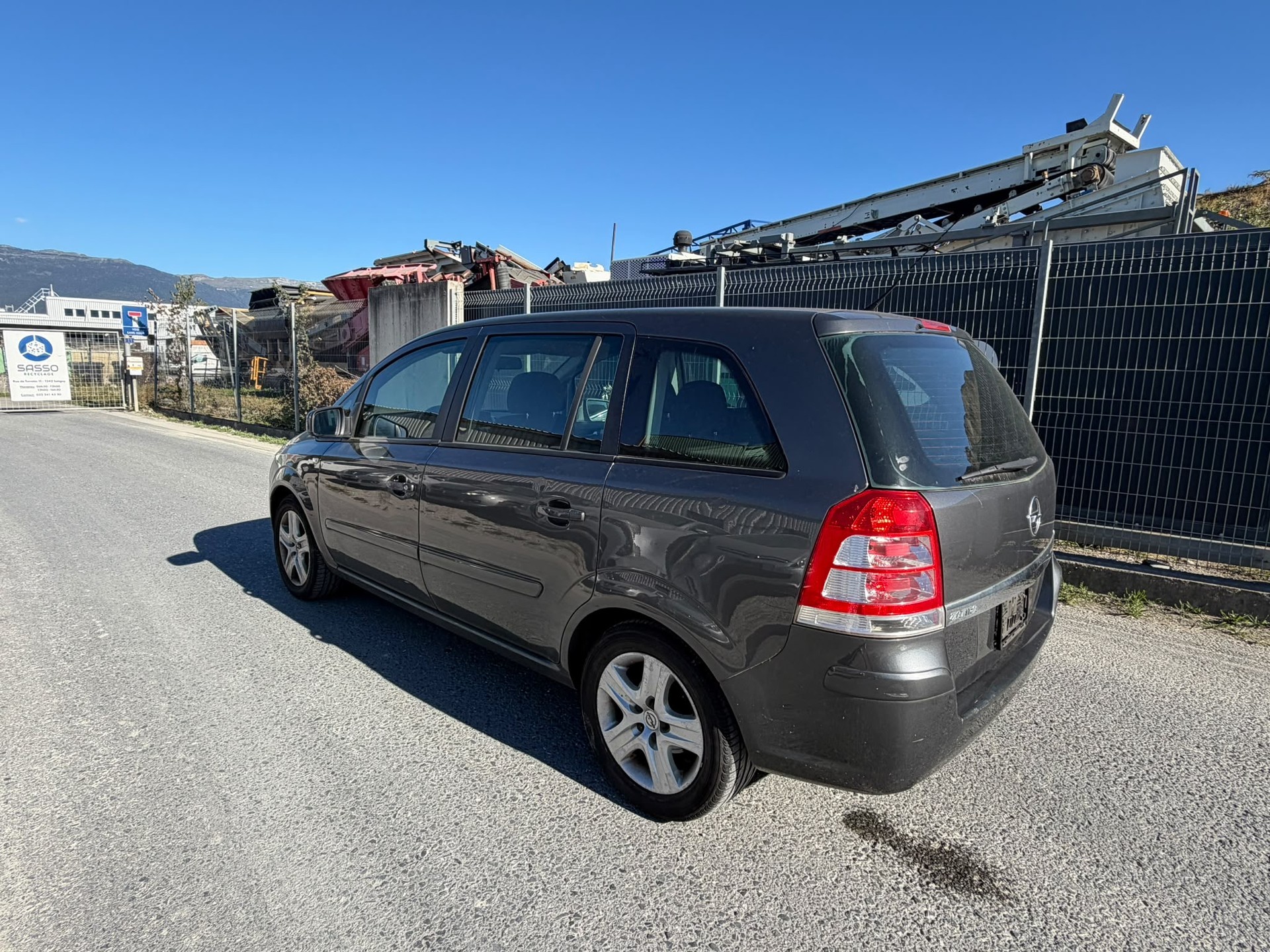 OPEL Zafira 1.8i 16V Cosmo-image-5