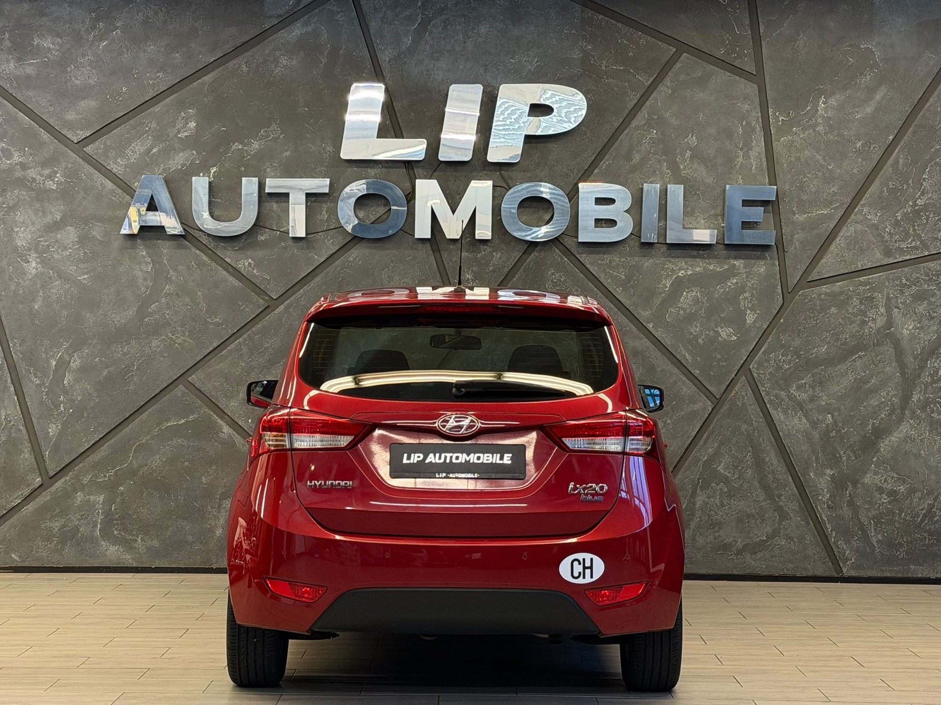 HYUNDAI iX20 1.6 Premium-image-5